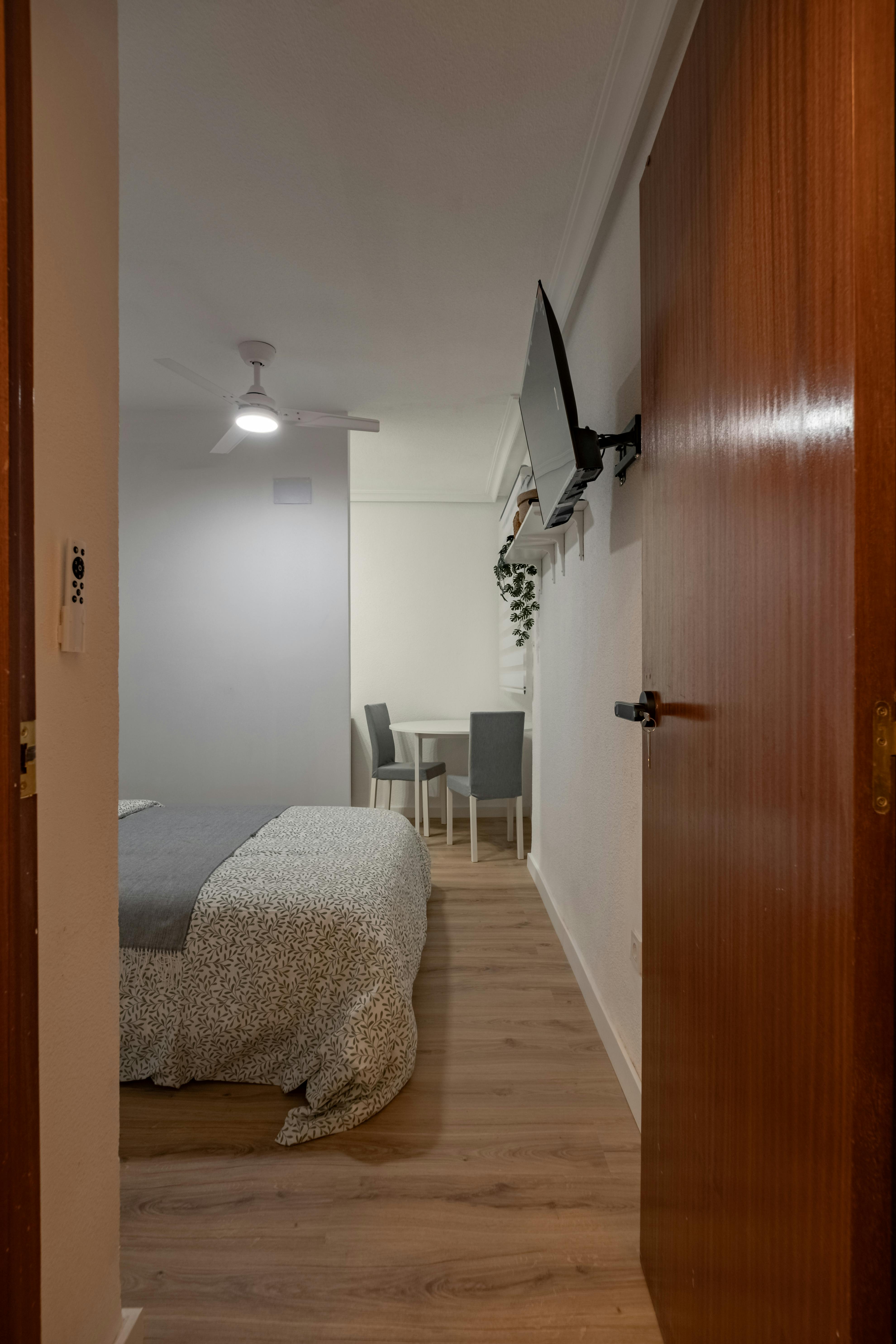 Private room in Carrer Inmaculada del Pla, Alicante (1734449) room image 1