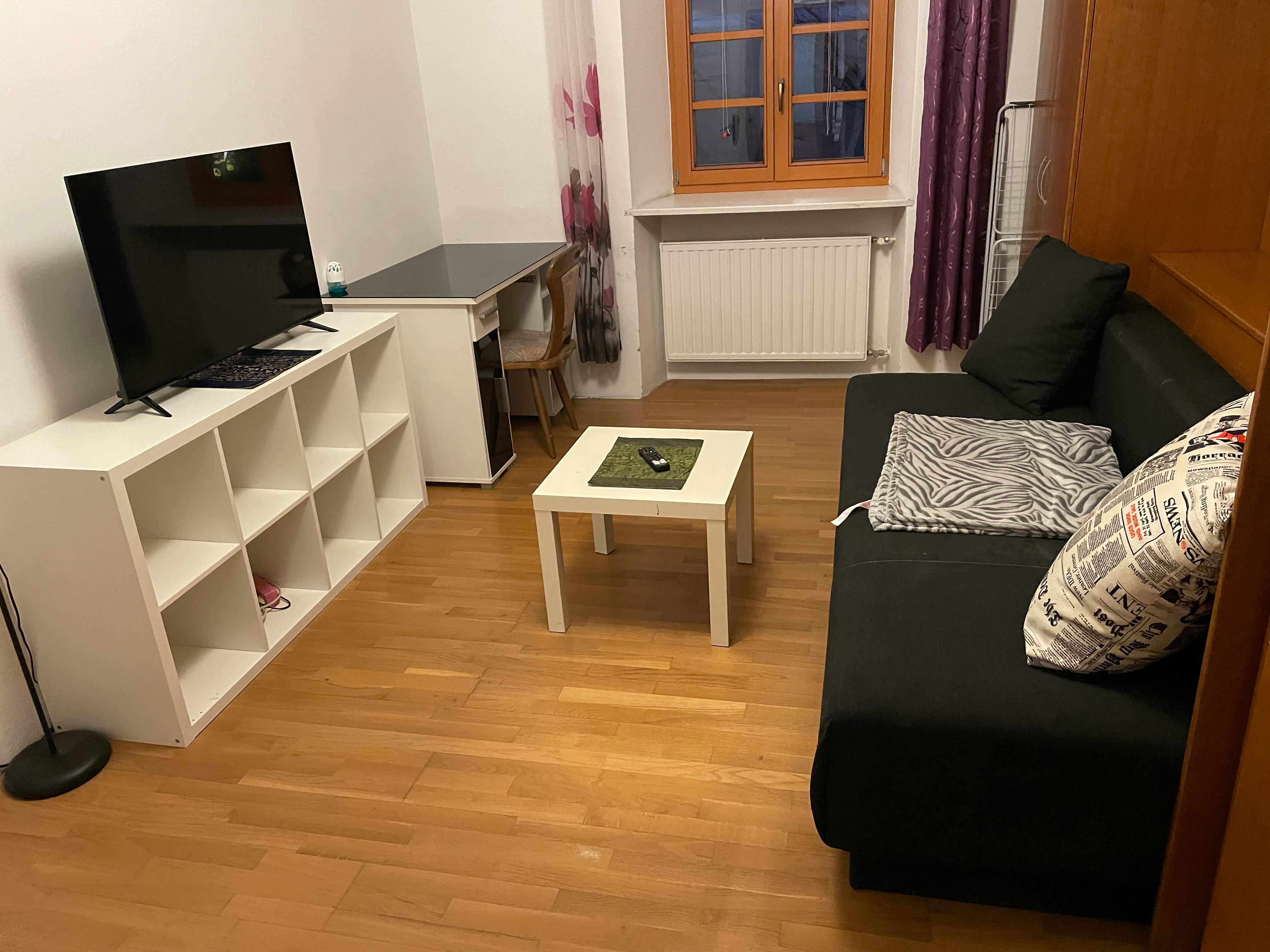 Eipprova ulica, Ljubljana preview
