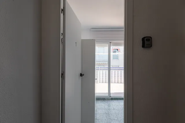 Private room in Calle del Plus Ultra, Alicante (1734473) room image 1