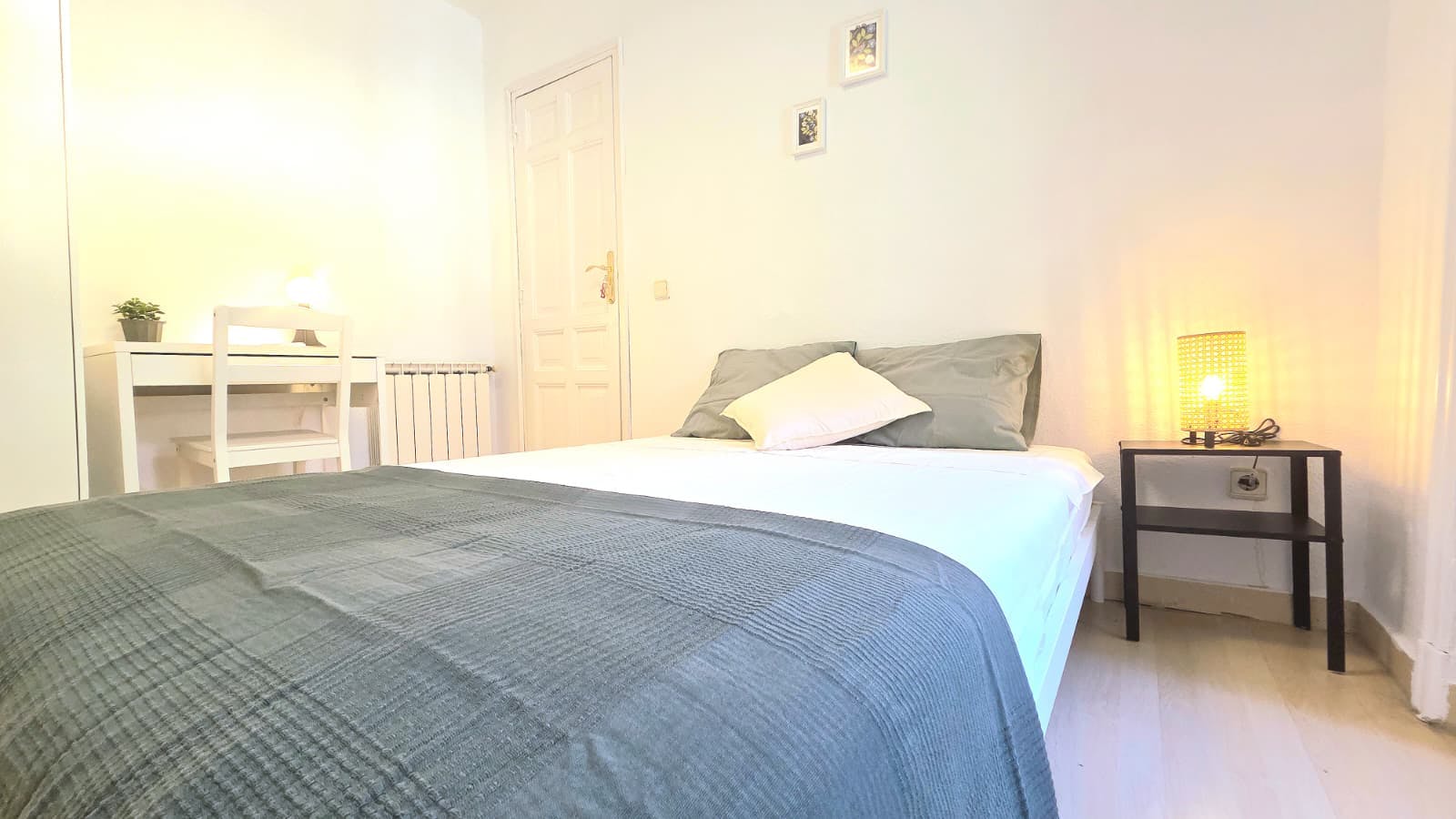 Private room in Calle de Trafalgar, Madrid (1734503) room image 2
