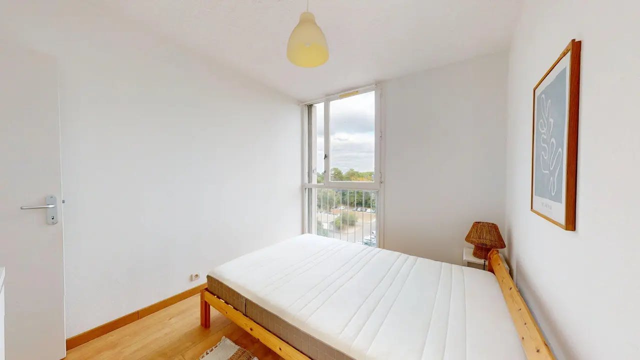 Private room in Rue des Cépages, Mérignac (1734523) room image 2