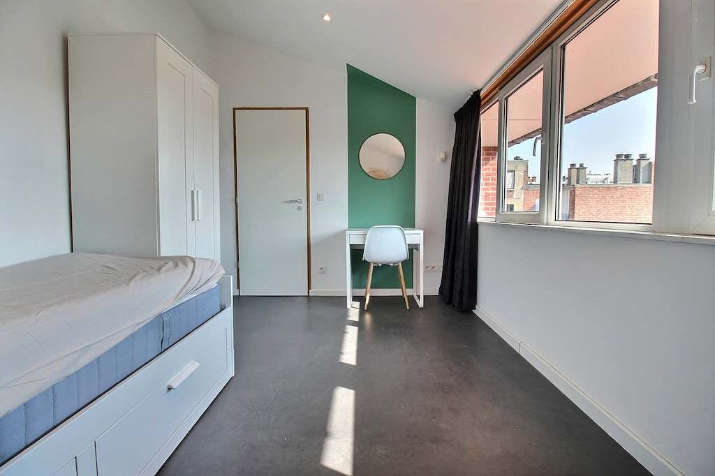 Private room in Rue Fabry, Liège (1734536) room image 1
