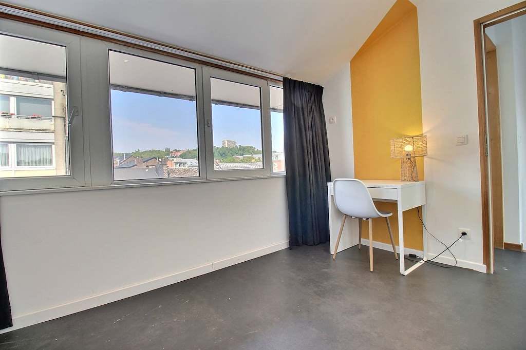 Private room in Rue Fabry, Liège (1734538) room image 2