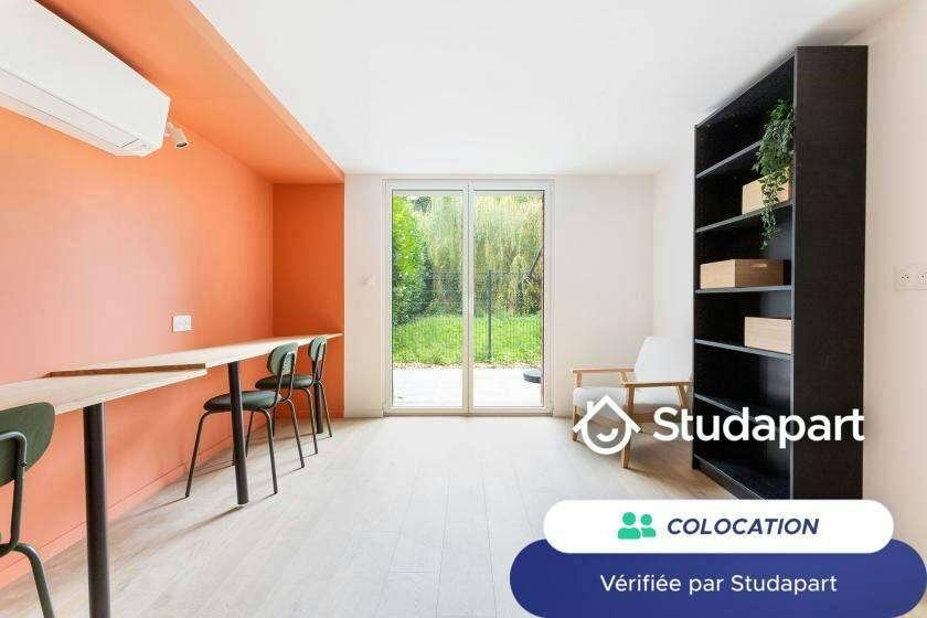 Private room for rent on Avenue Louise Michel, Lille - Vue 3