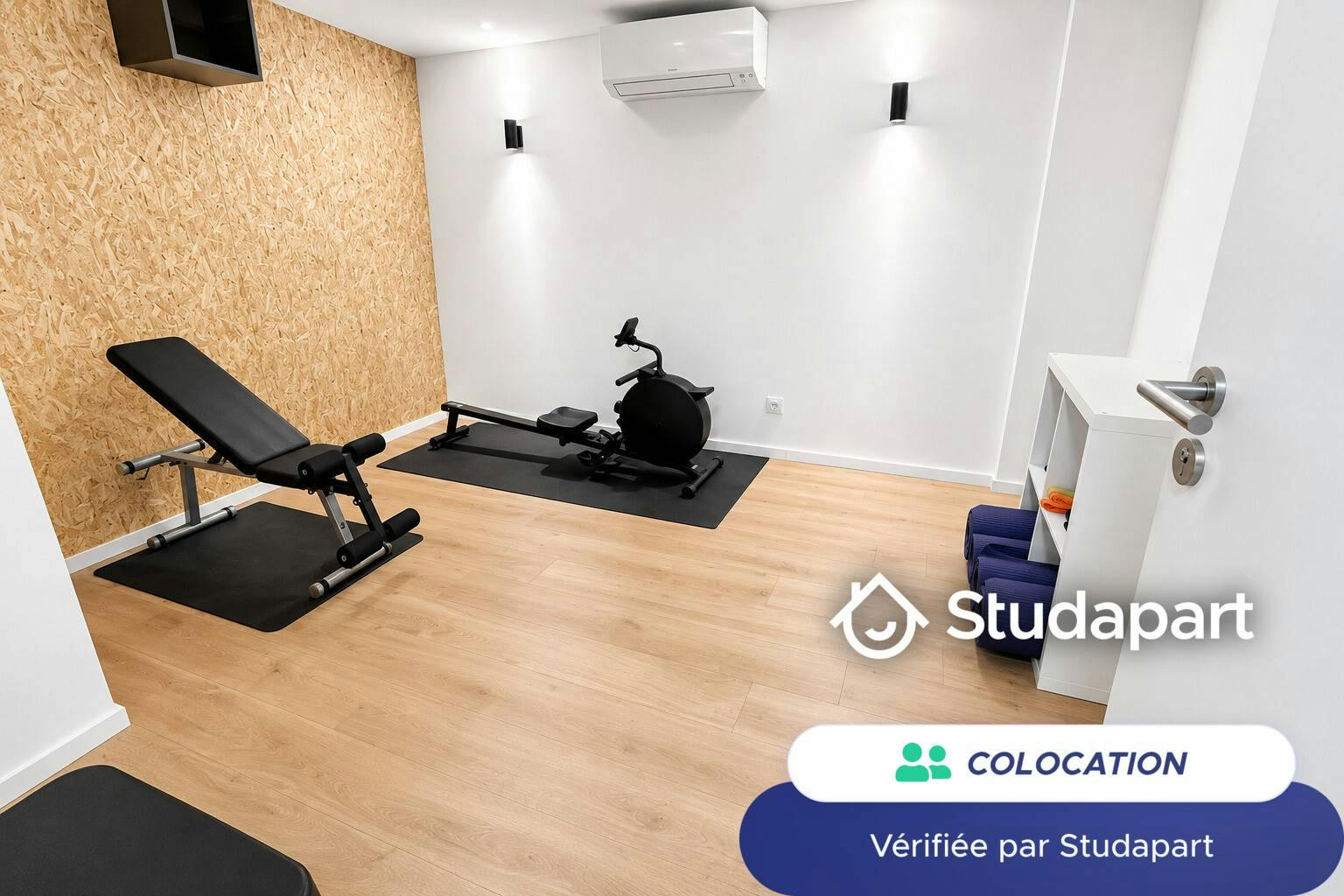 Private room for rent on Avenue Louise Michel, Lille - Vue 5
