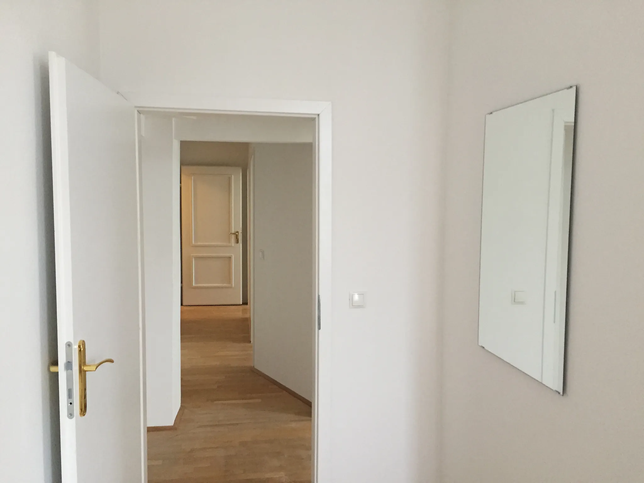 7-Bedroom Apartment in Jedleseer Straße, Vienna (1734563) ROOM 4