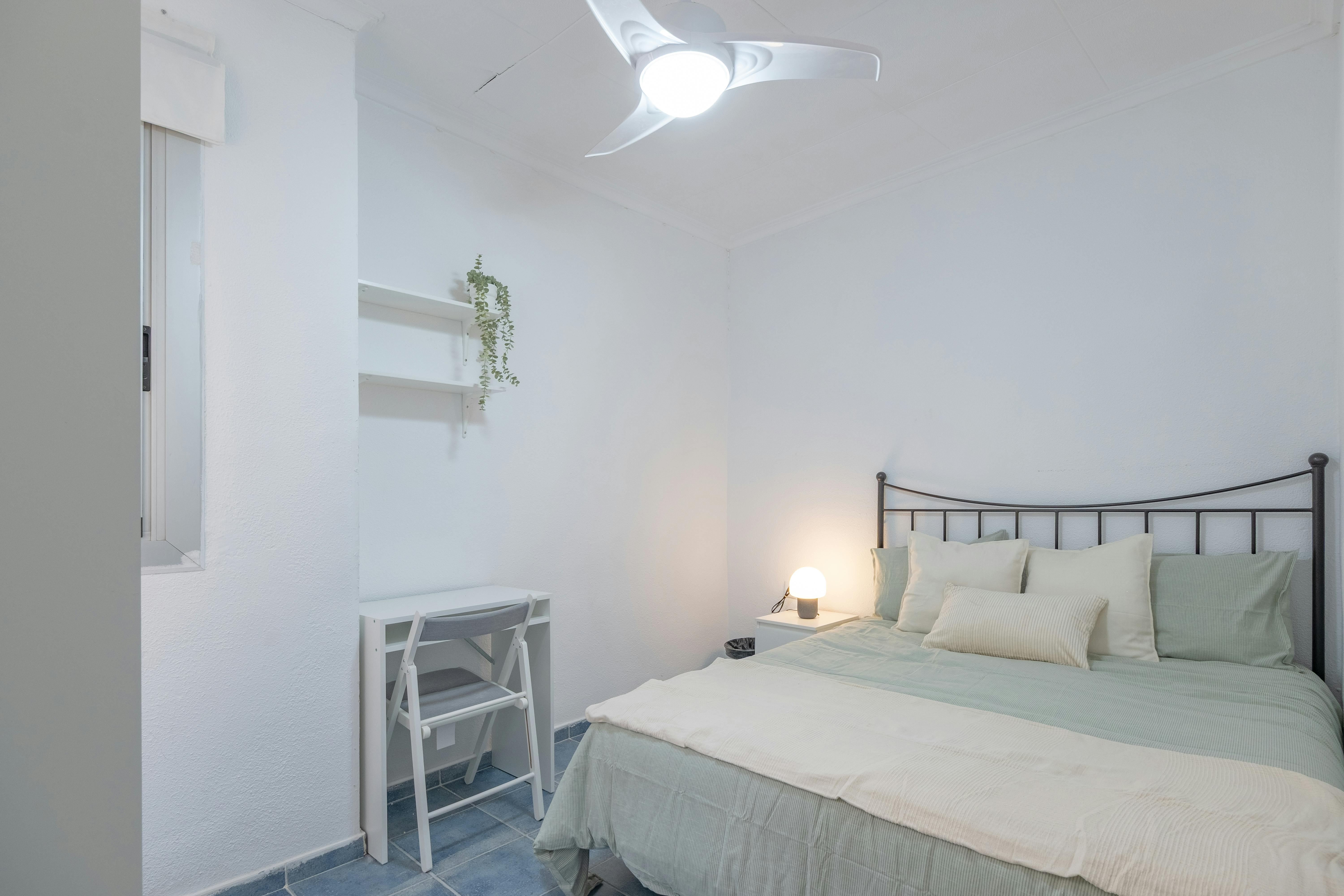 Chambre privée à louer pour 285 €/mois à Alicante (Alacant), Calle del Arquitecto Vidal