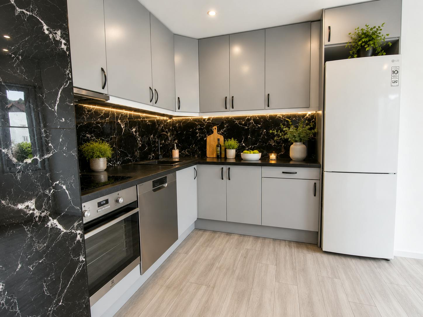 Отдельная комната сдается в аренду за 8 792 SEK в месяц в Göteborg, Toleredsgatan