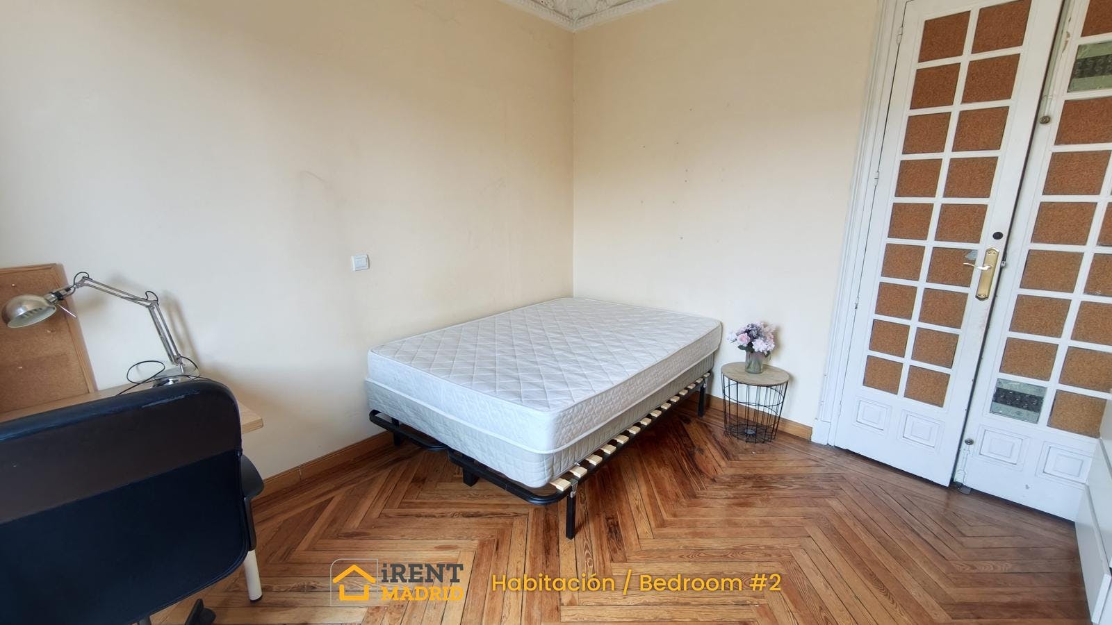 6-Bedroom Apartment in Calle de Alberto Aguilera, Madrid (1734625) ROOM 3