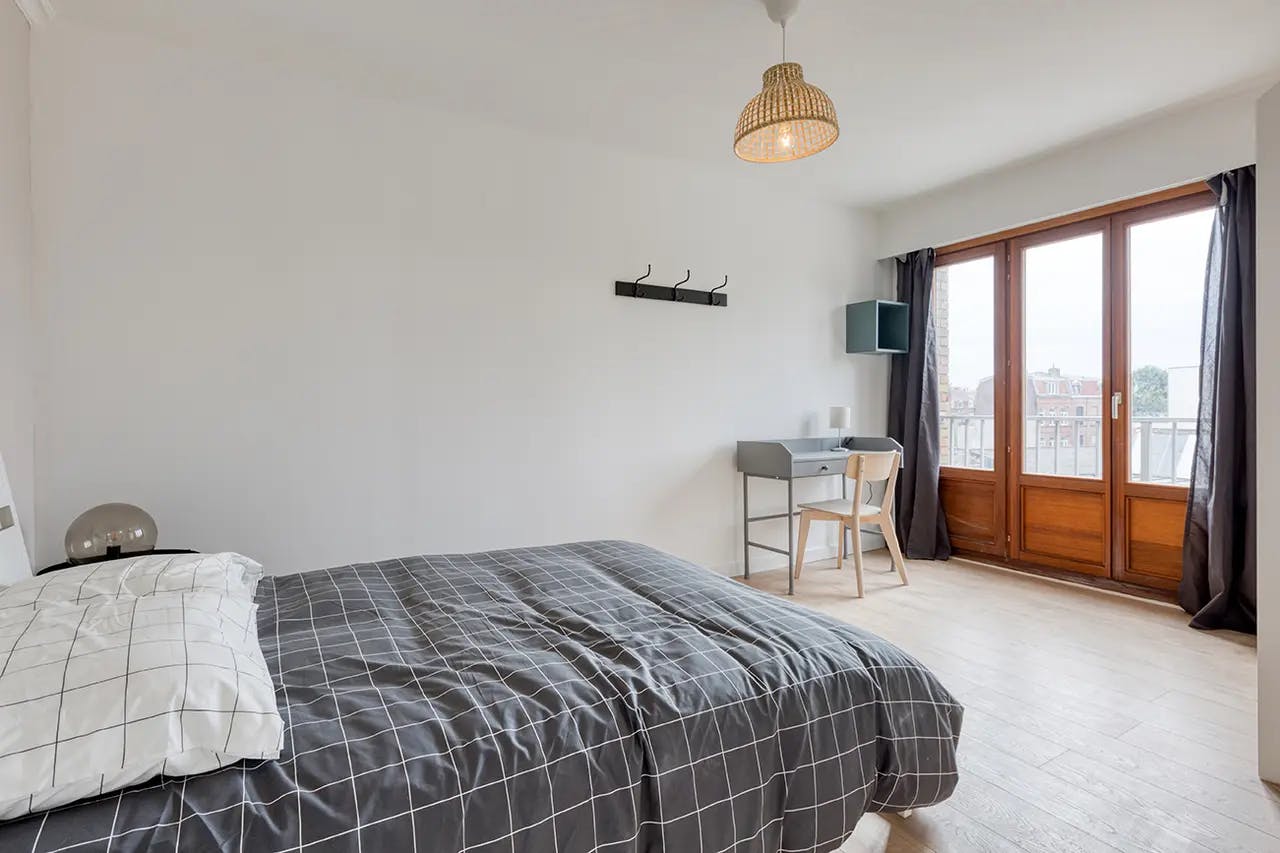 Private room for rent on Rue de Douai, Lille - Vue 4