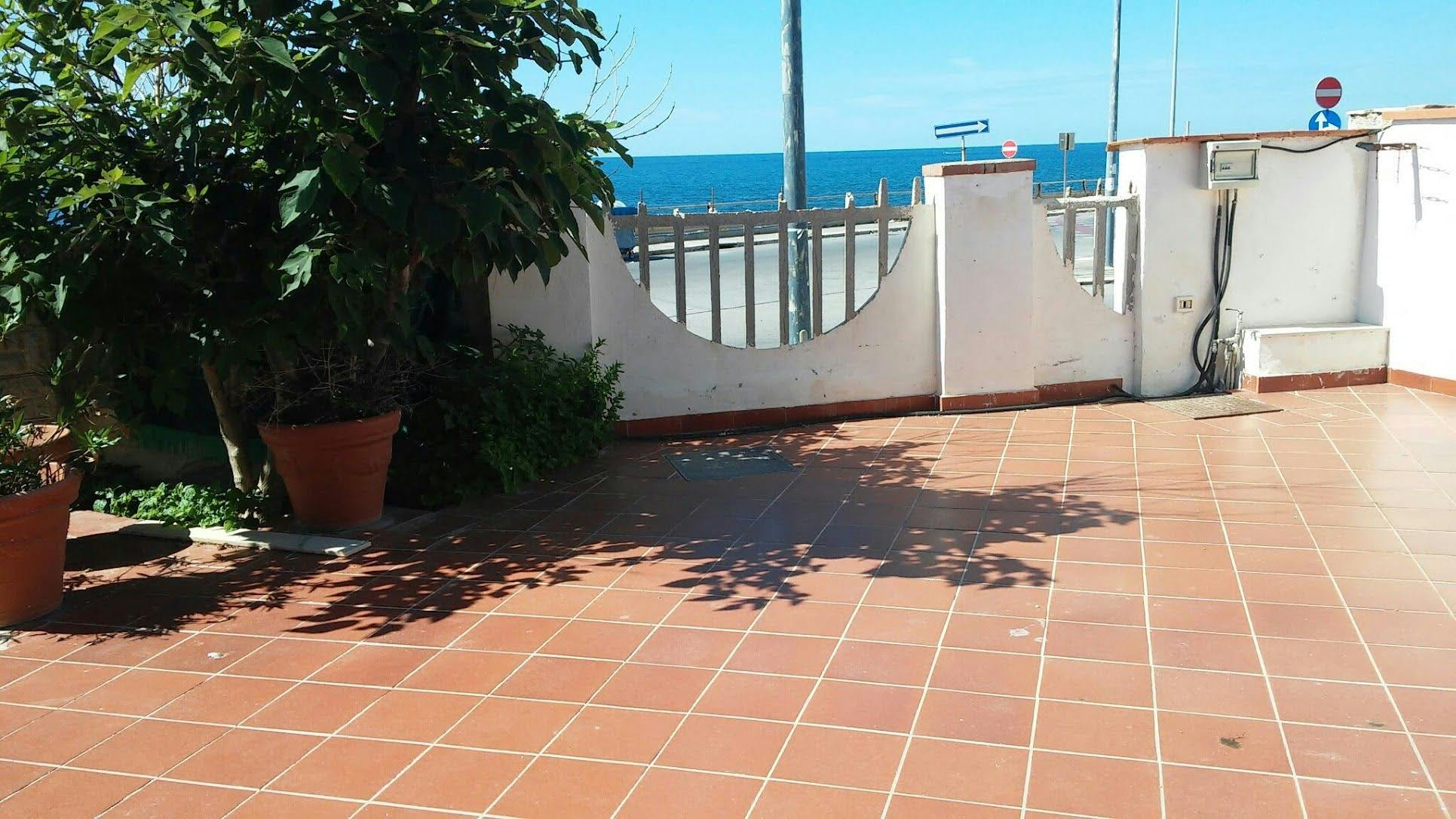 Haus zu mieten für 800 € pro Monat in Aspra, Corso Italia
