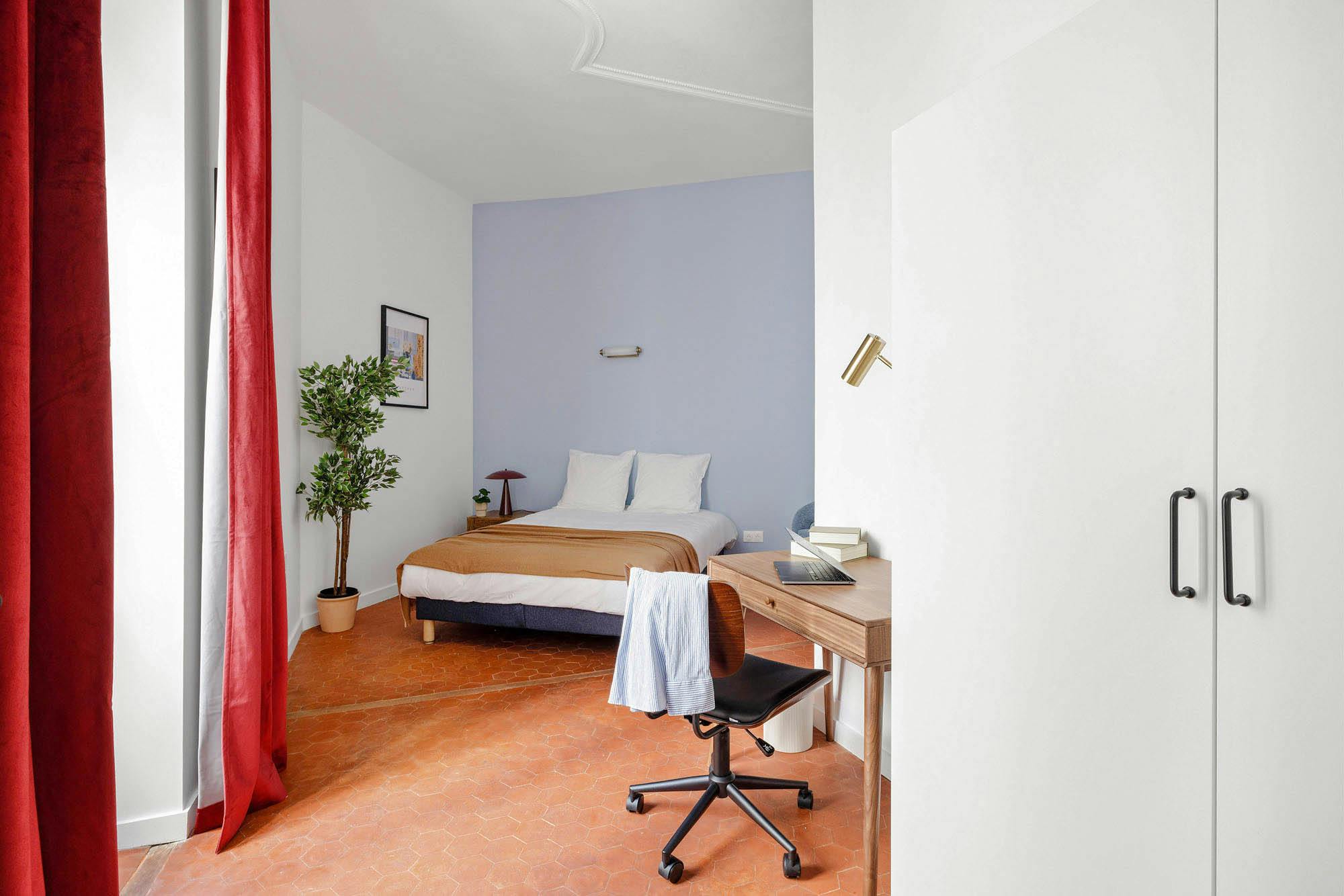 Приватна кімната за оренду для 830 EUR на місяць у Marseille, Place Sadi-Carnot