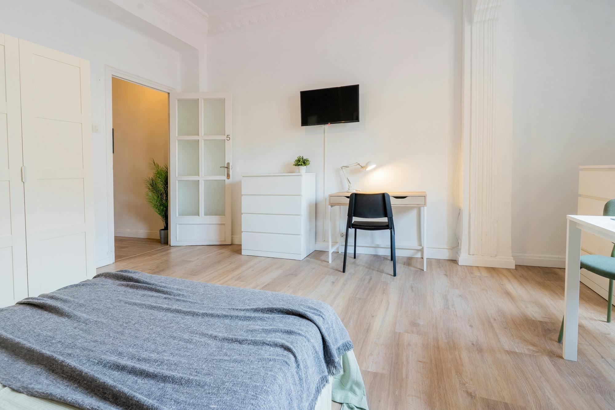 Private room in Carrer d'Honorat Juan, Valencia (1734694) ROOM 2