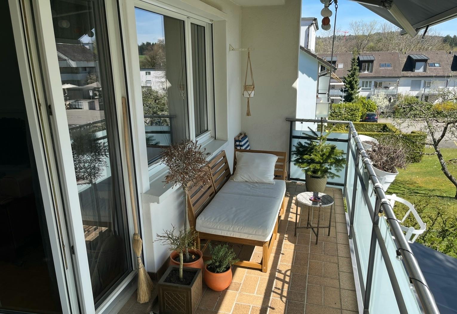 Apartamento para alugar por CHF 2.400 por mês em Zollikon, Langwattstrasse