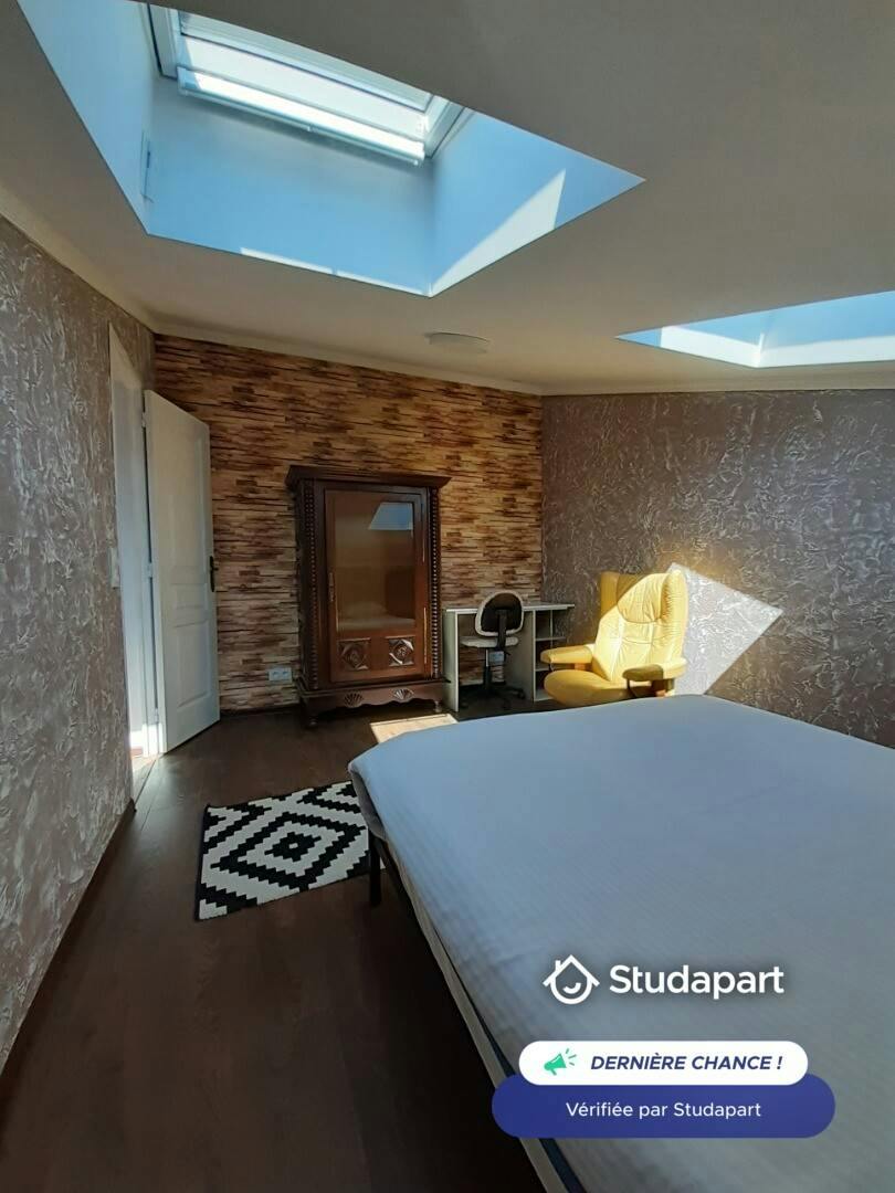 Apartment in Bordeaux, Victoire - View 4