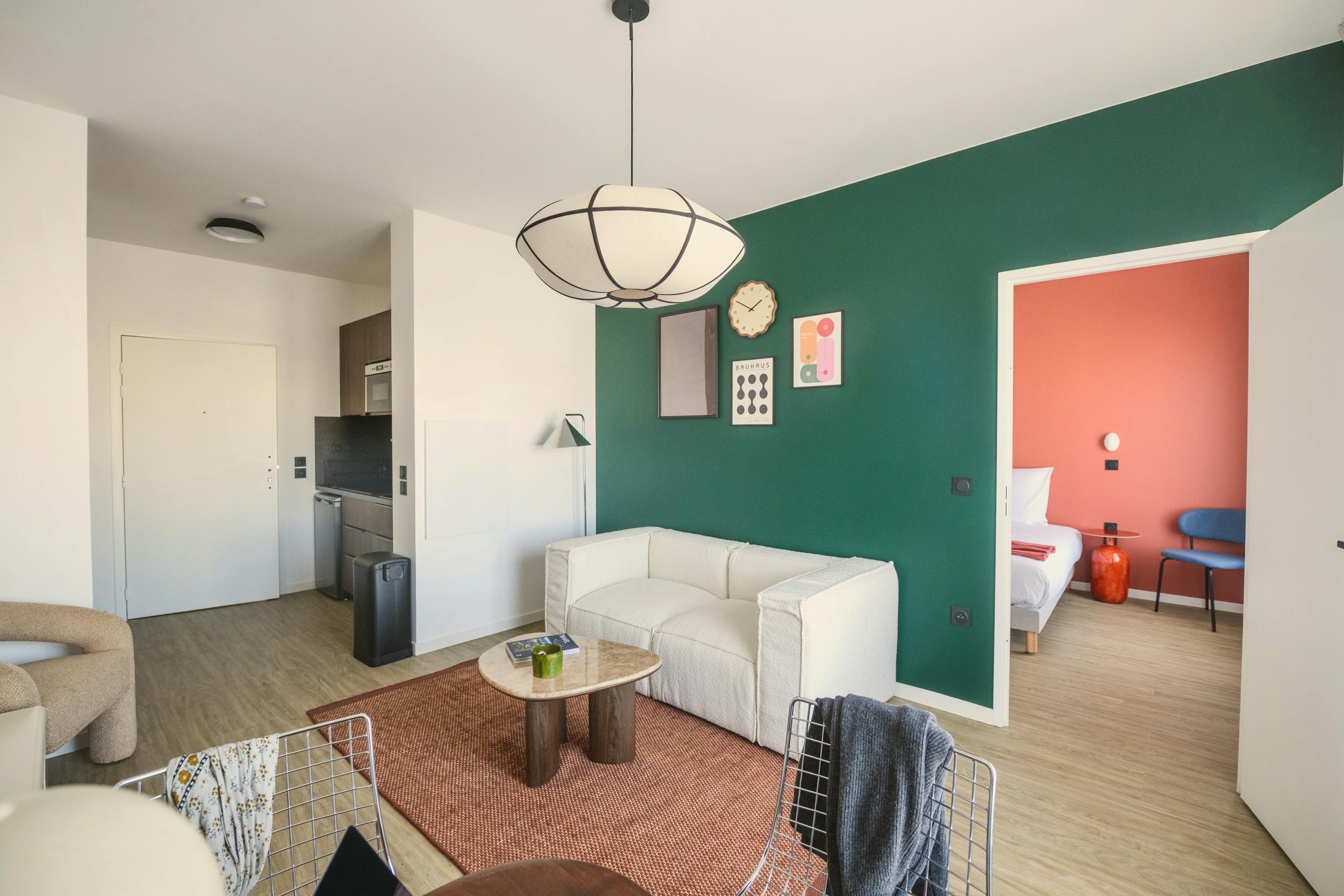 1-Bedroom Building in Rue Moïse, Ivry-sur-Seine (1734898) room image 1