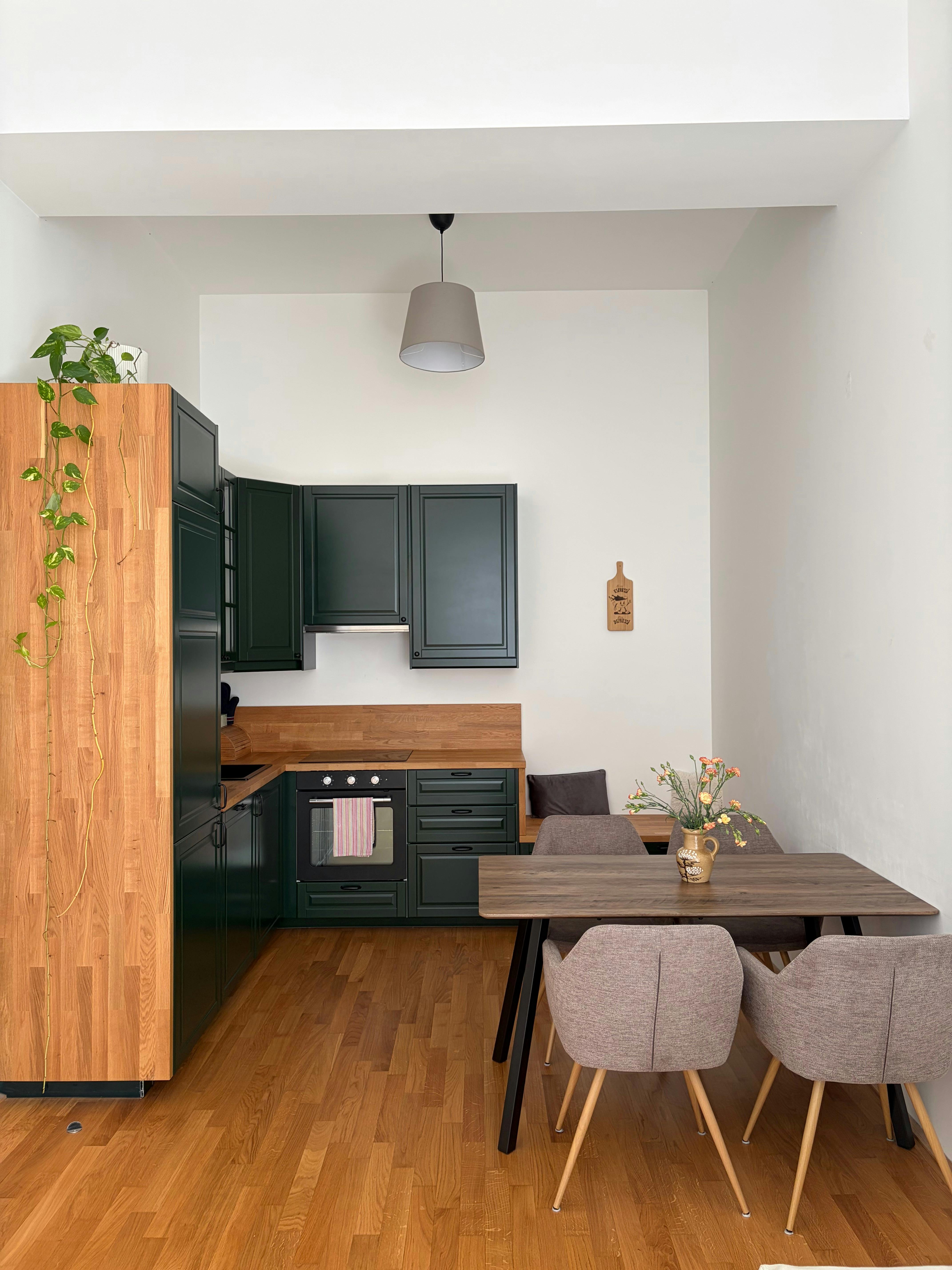 Friedmanngasse, Vienna preview