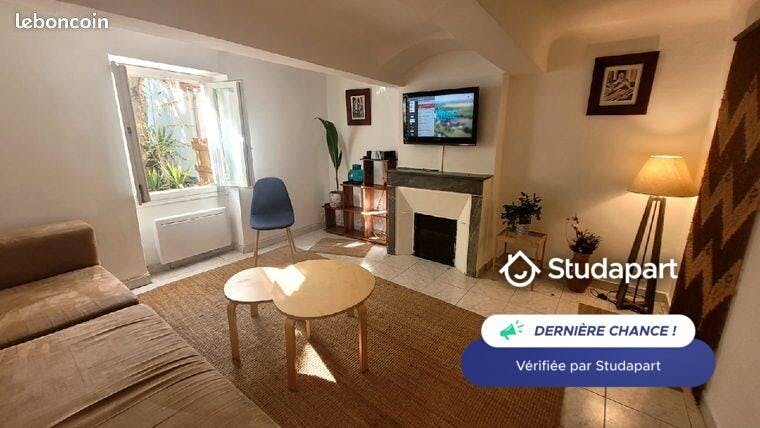 Appartement à louer pour 695 €/mois à Marseille, Rue Consolat