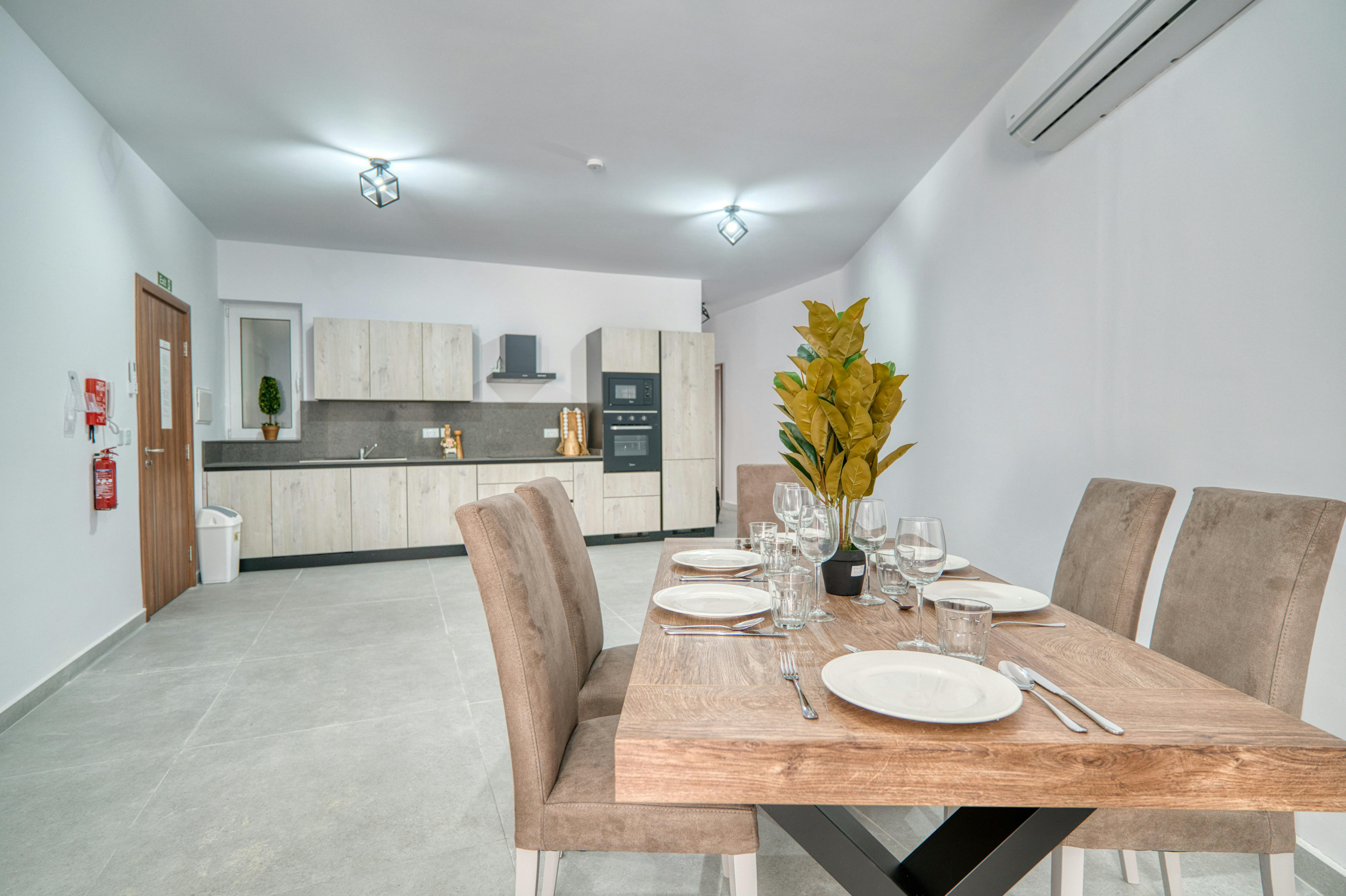 Privat rum att hyra för 800 € i månaden i Tal-Franċiż, Triq S. Cannataci