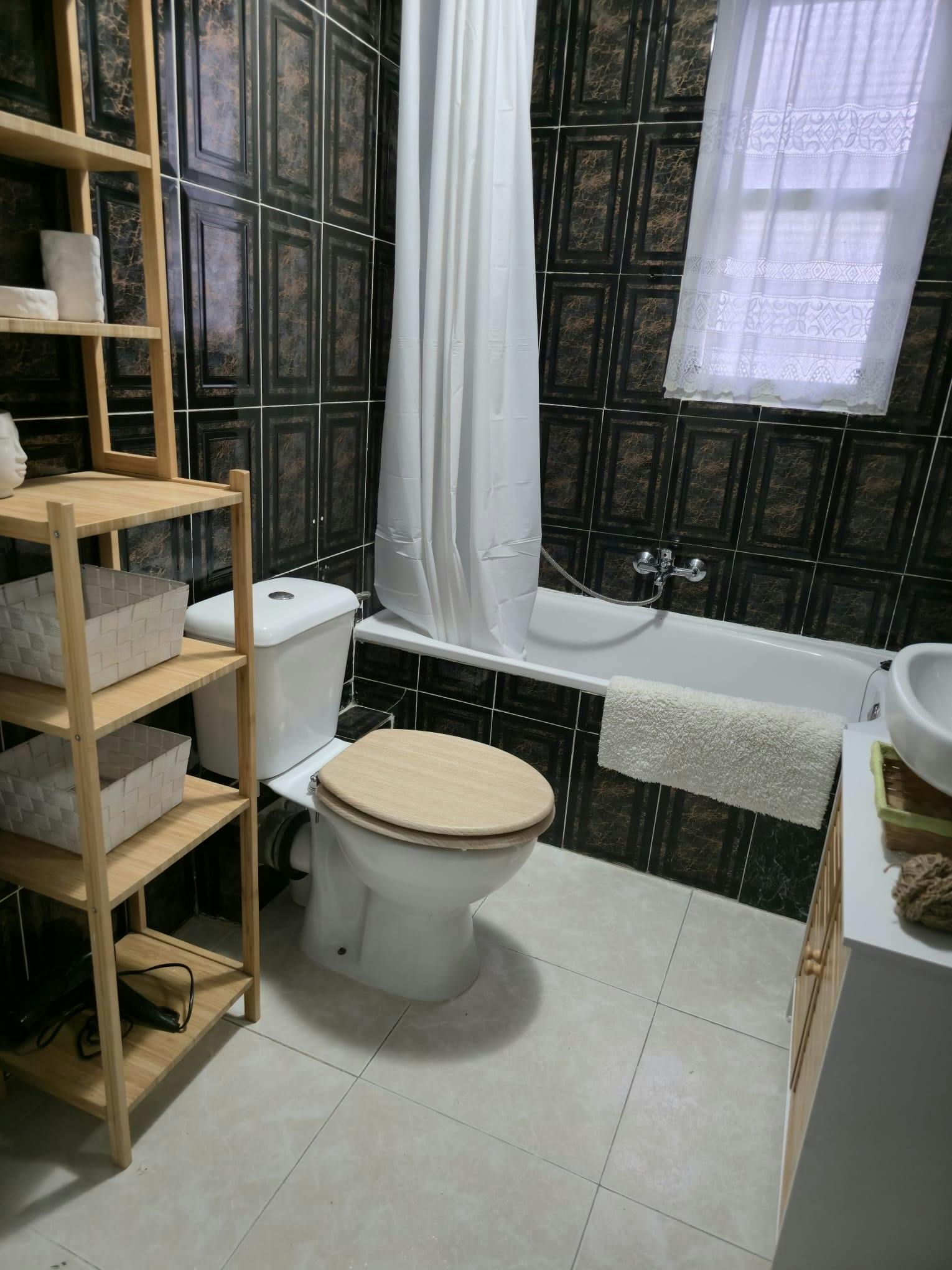 1-Bedroom Building in Carrer d'Alfauir, Valencia (1735195) ROOM 3