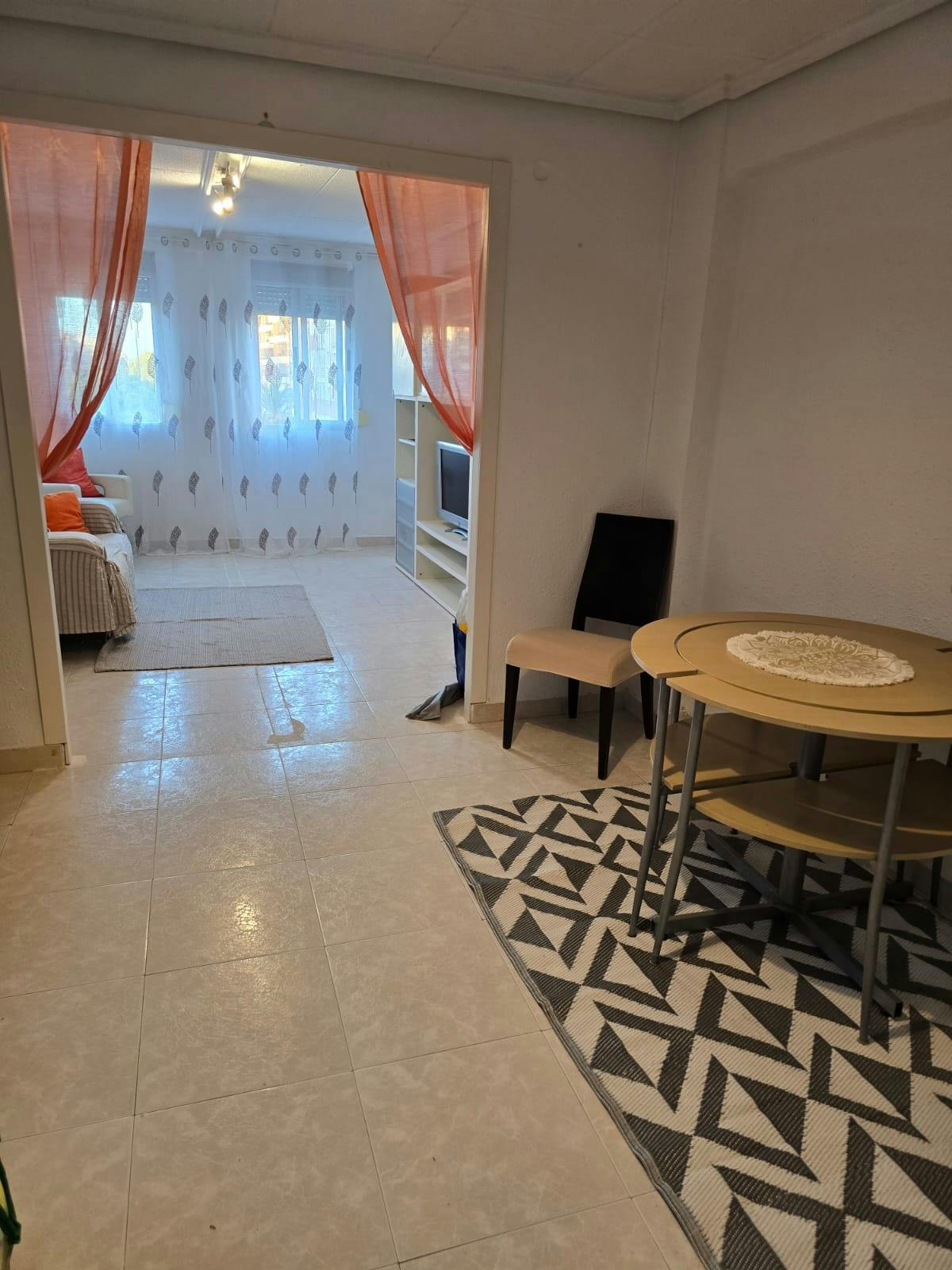 1-Bedroom Building in Carrer d'Alfauir, Valencia (1735195) ROOM 1