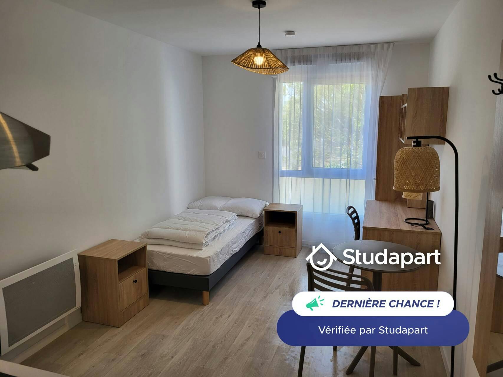 Apartamento en alquiler por 690 € al mes en La Rochelle, Rue Lavoisier