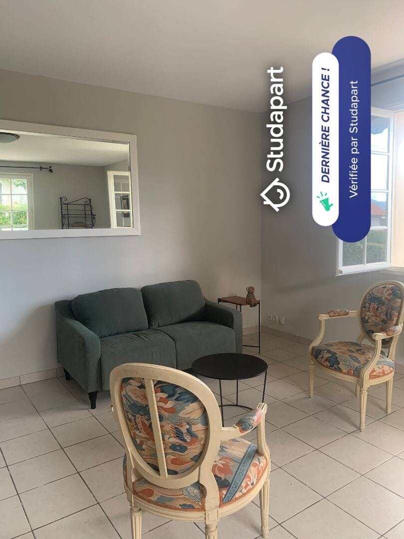 Apartment for rent for €900 per month in Saint-Jean-de-Luz, Avenue Antoine de Saint-Exupéry