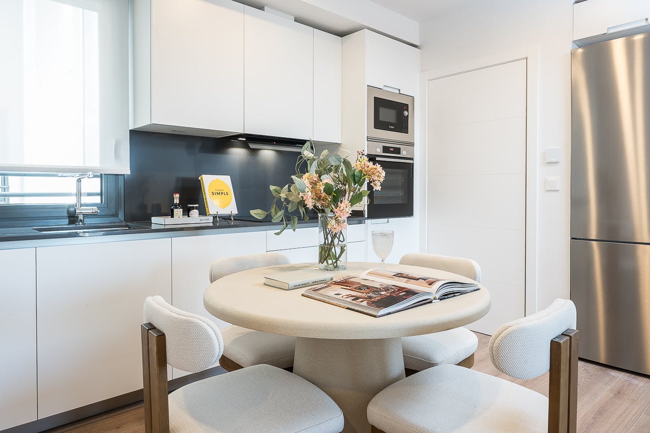 2-Bedroom Apartment in Paseo del Marqués de Zafra, Madrid (1735354) room image 2