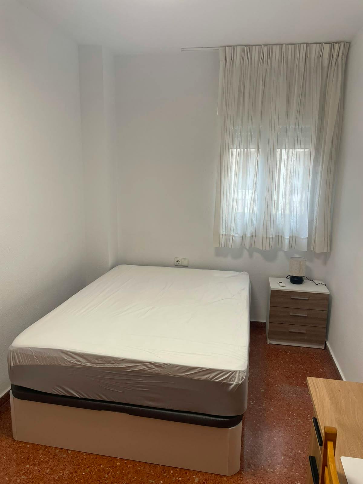 Apartament de închiriat pentru 1.000 EUR pe lună în Almería, Avenida de Blas Infante