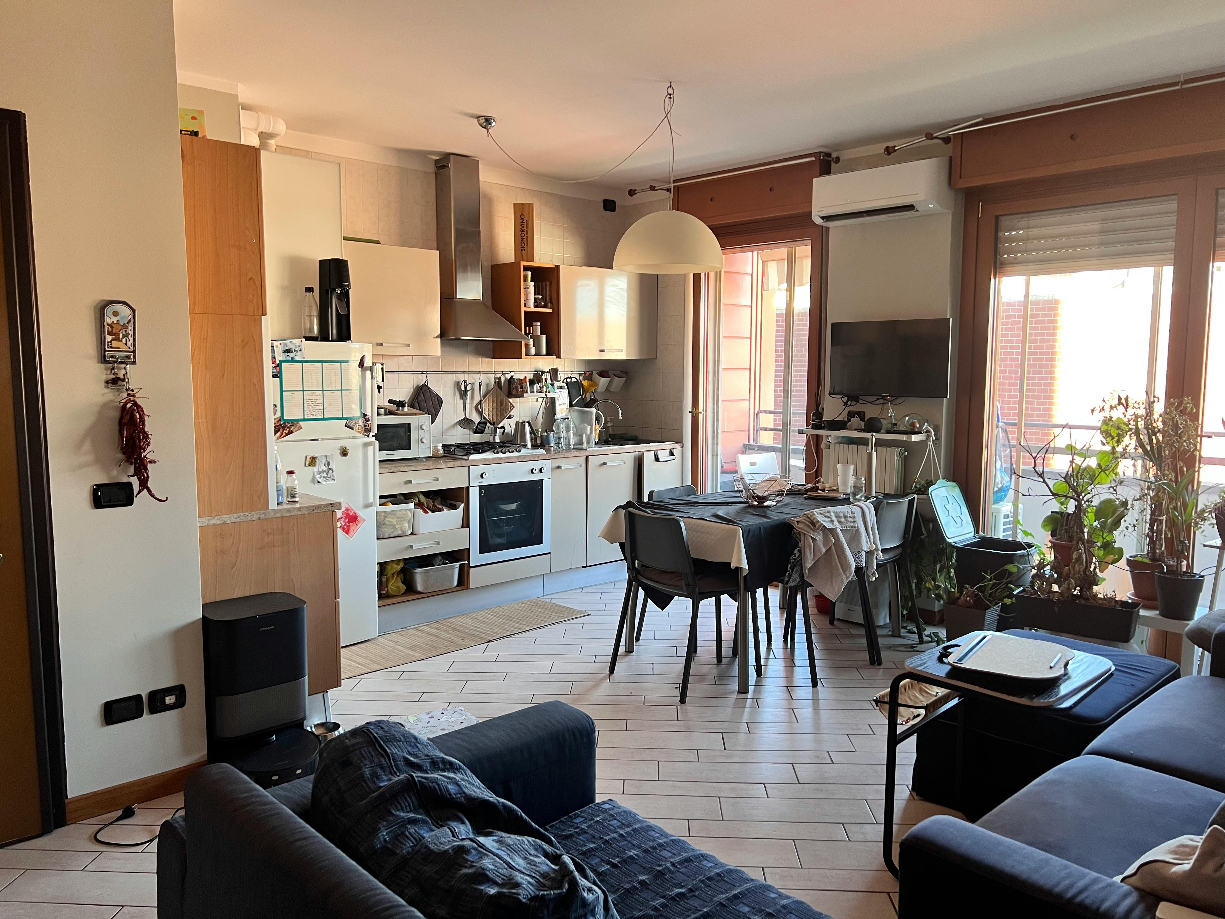 Private room for rent for €650 per month in Milan, Via Leopoldo Pollak