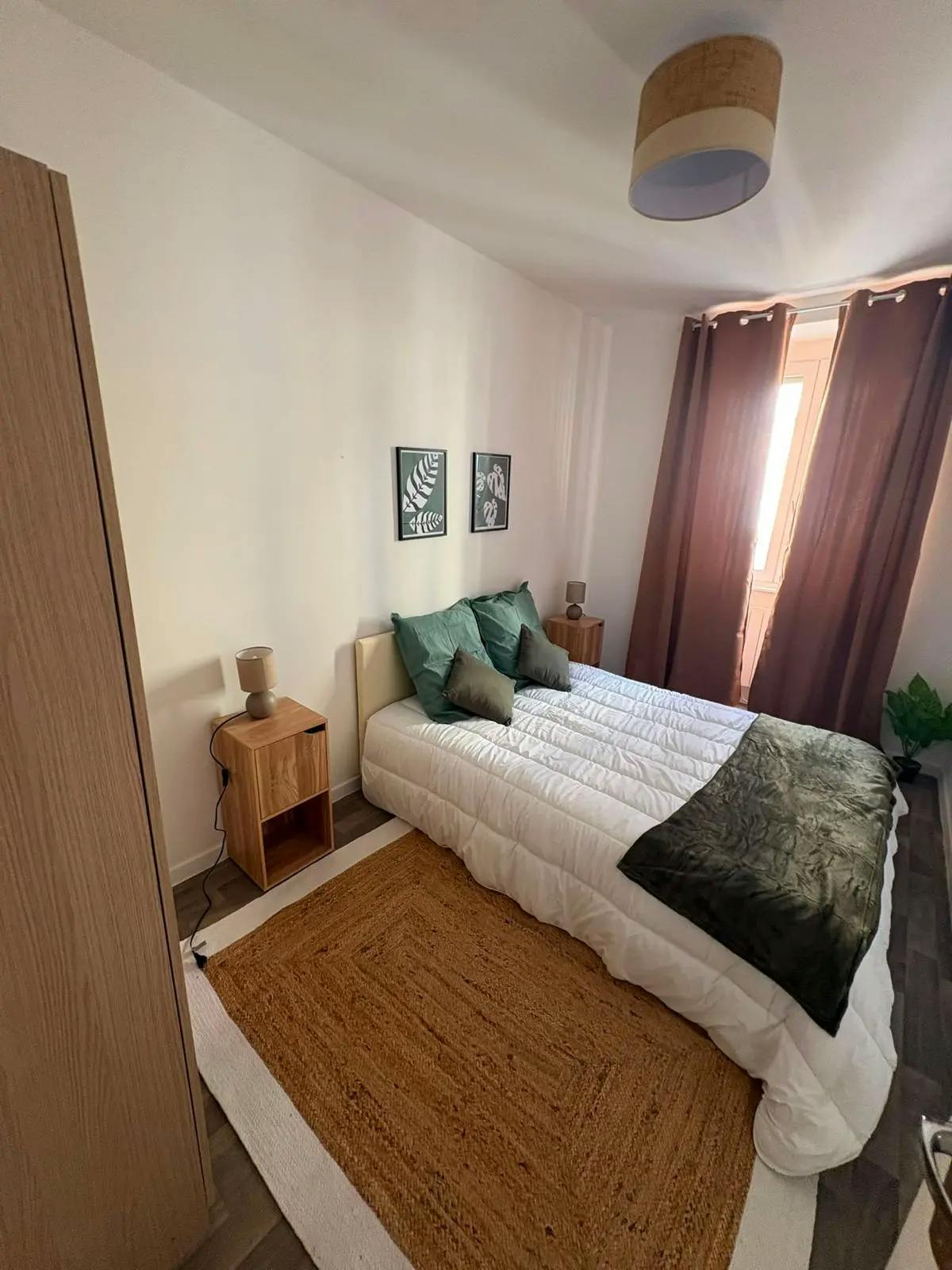 1-Bedroom Apartment in Rue Charles de Gaulle, Saint-Étienne (1735464) ROOM 4