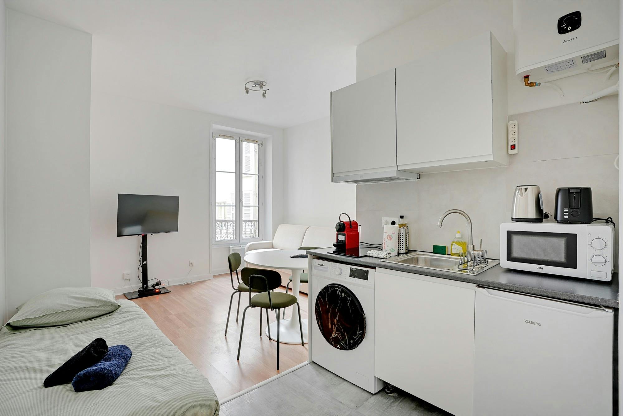 Apartment in Rue de Passy, Paris (1735515) ROOM