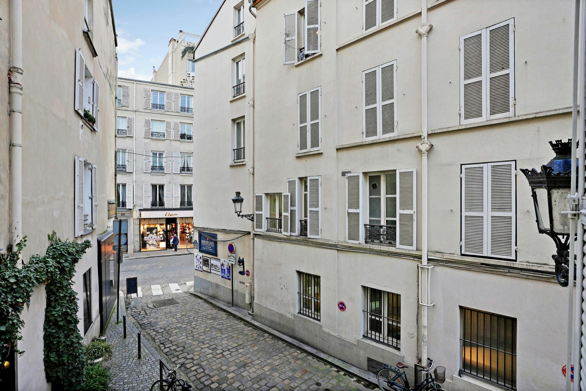 Apartment in Rue de Passy, Paris (1735515) ROOM 1