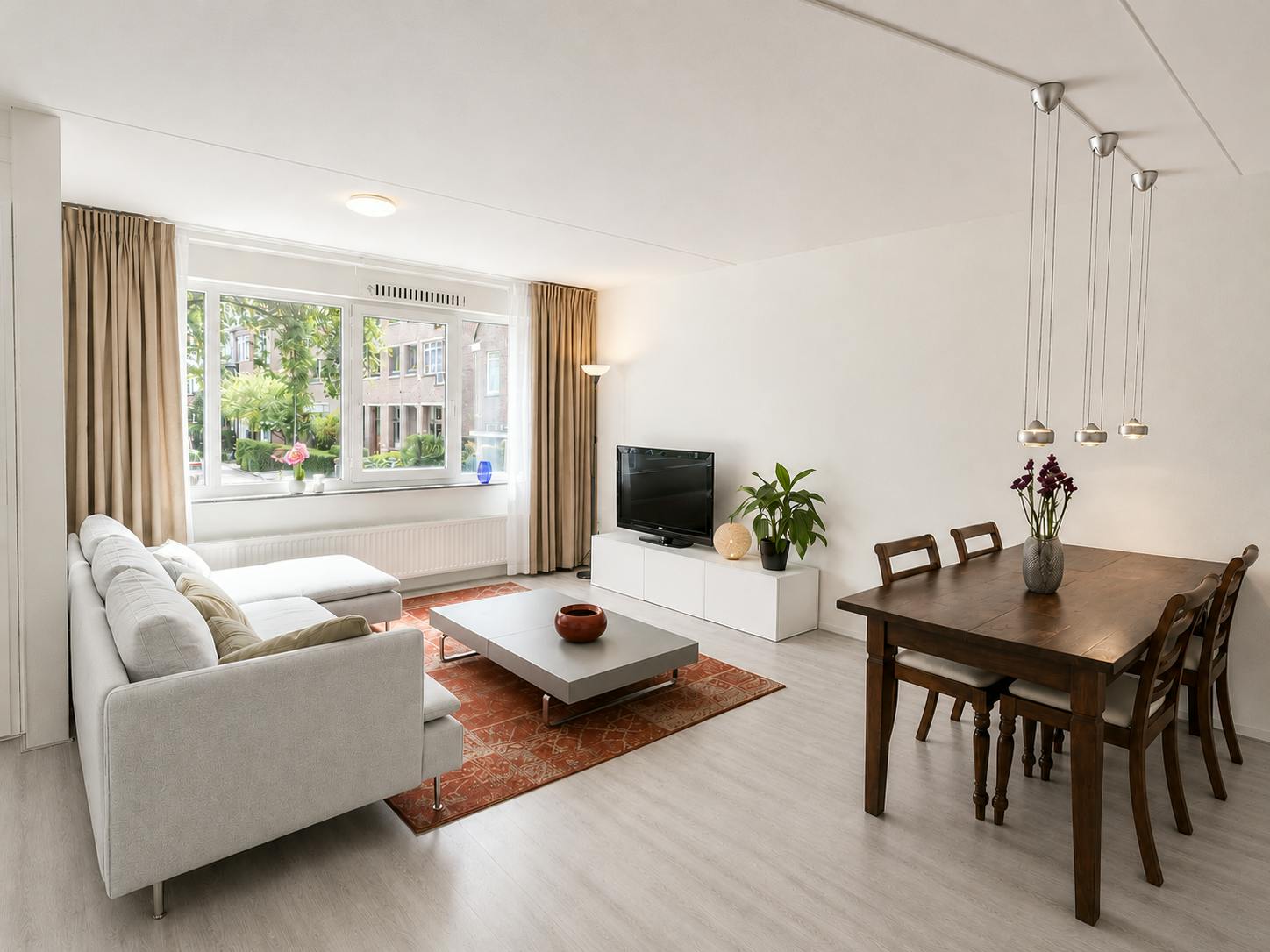 Apartment for rent for €2,600 per month in Schiedam, Korte Singelstraat