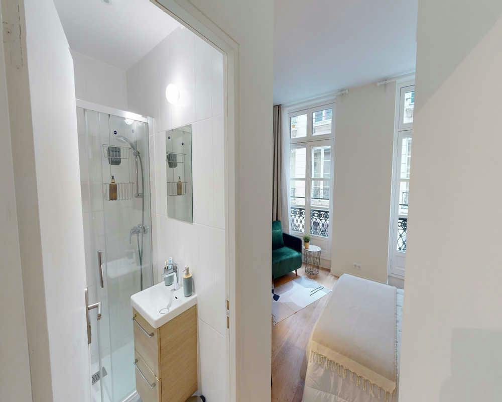 Private room for rent on Rue de Turbigo, Paris - Vue 5