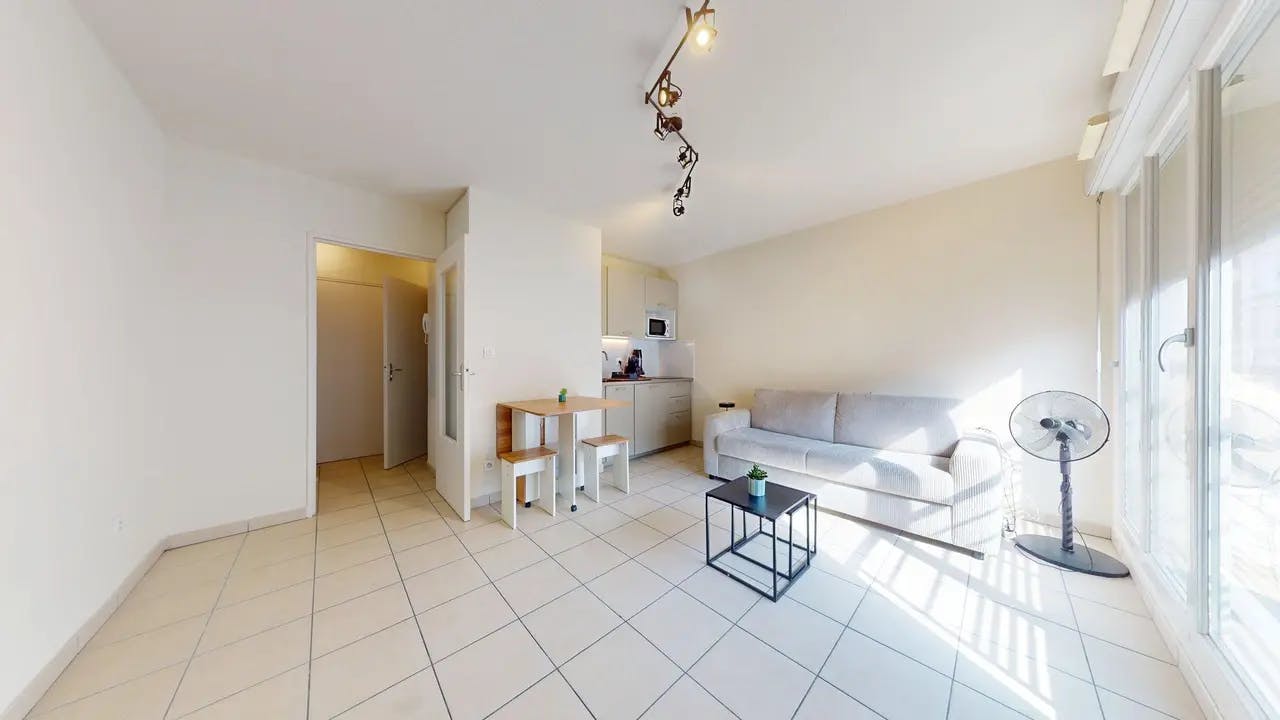 Apartment in Rue de la Poste, Villeurbanne (1735570) ROOM 1