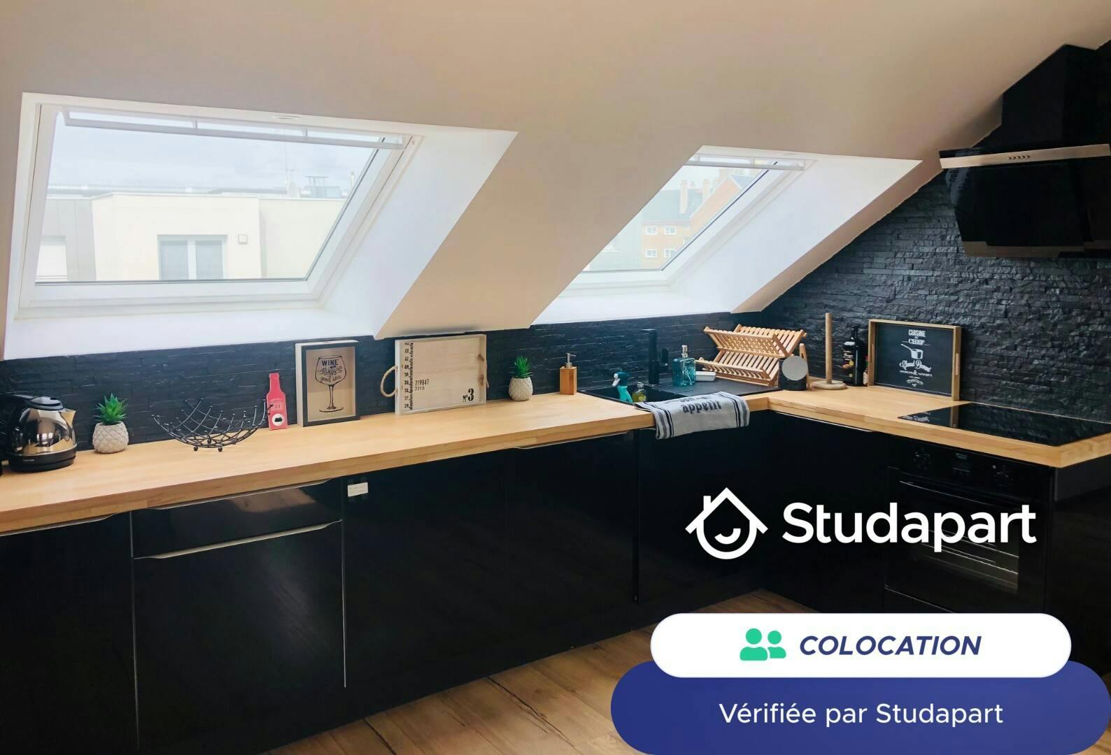 Private room for rent for €480 per month in Amiens, Rue des Francs Mûriers