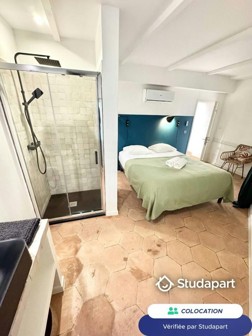 Private room for rent on Rue Bernard du Bois, Marseille - Vue 5