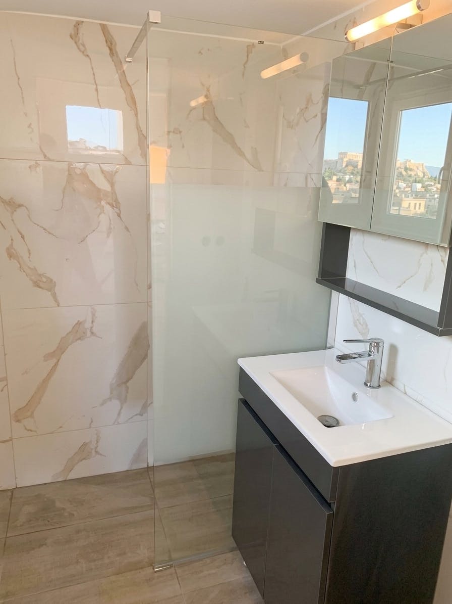 Apartment for rent for €750 per month in Metaxourgio, Kolwnou