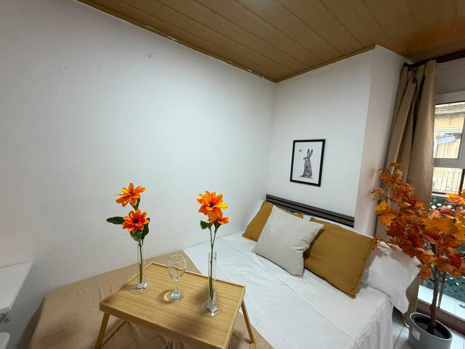 Private room in Calle de Hortaleza, Madrid (1735743) room image 1