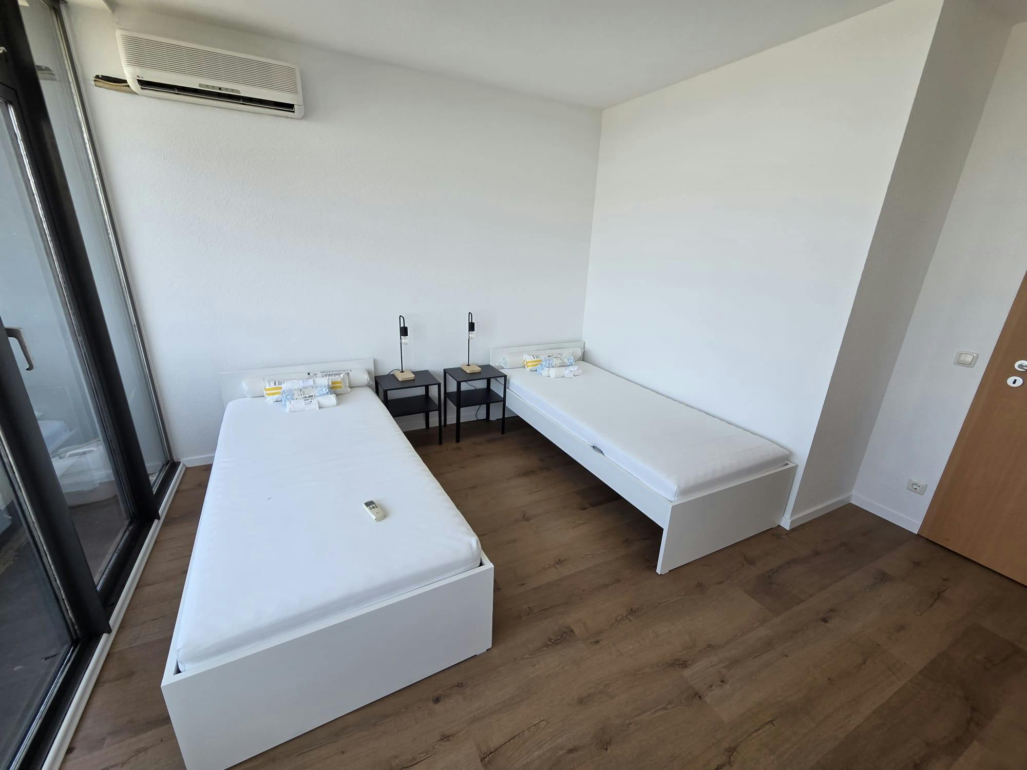 1-Bedroom Apartment in Hans-Böckler-Platz, Mülheim (1735802) ROOM 1