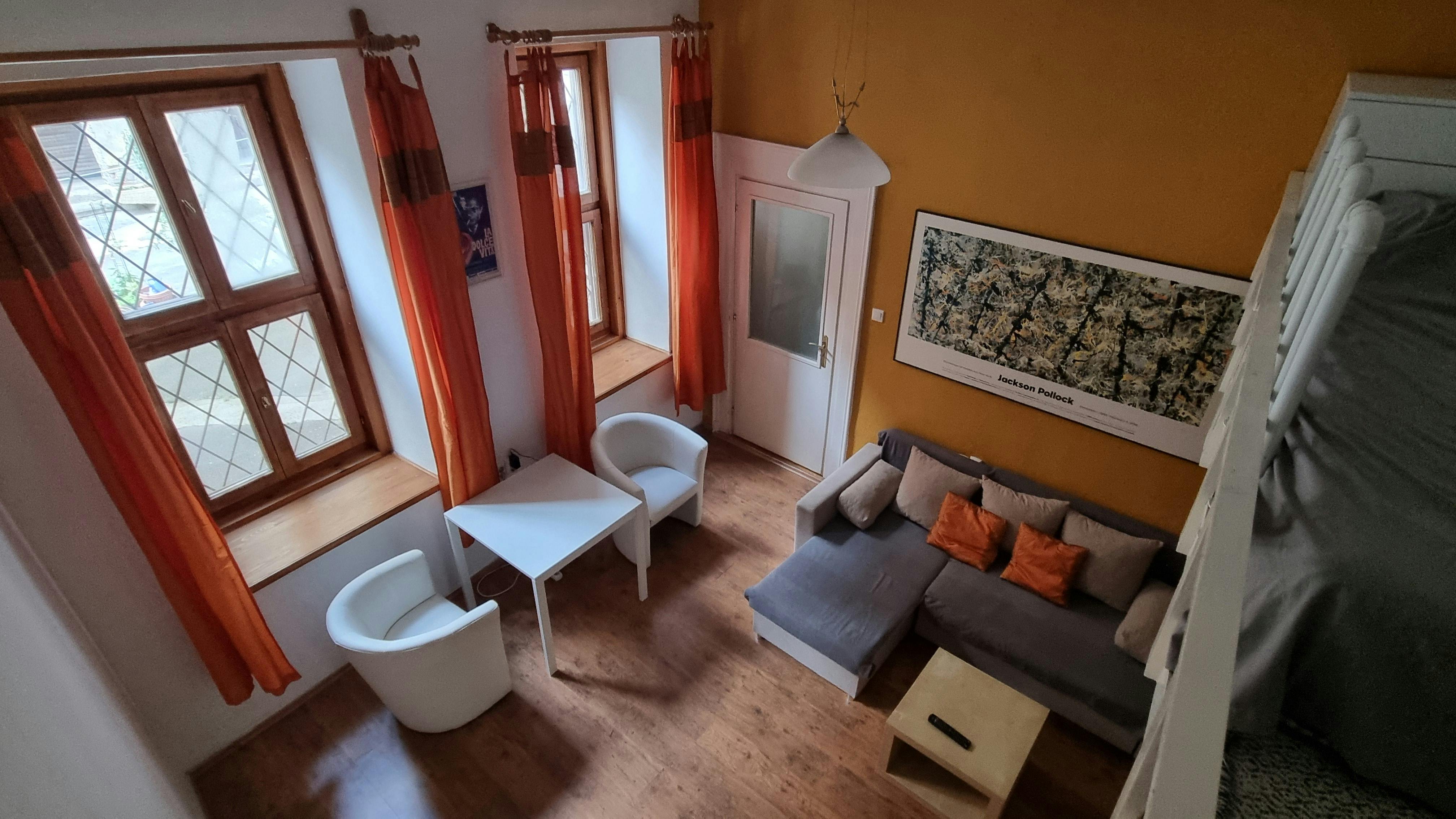 Kawalerka do wynajęcia za 234 702 HUF miesięcznie w mieście Budapest, Hársfa utca