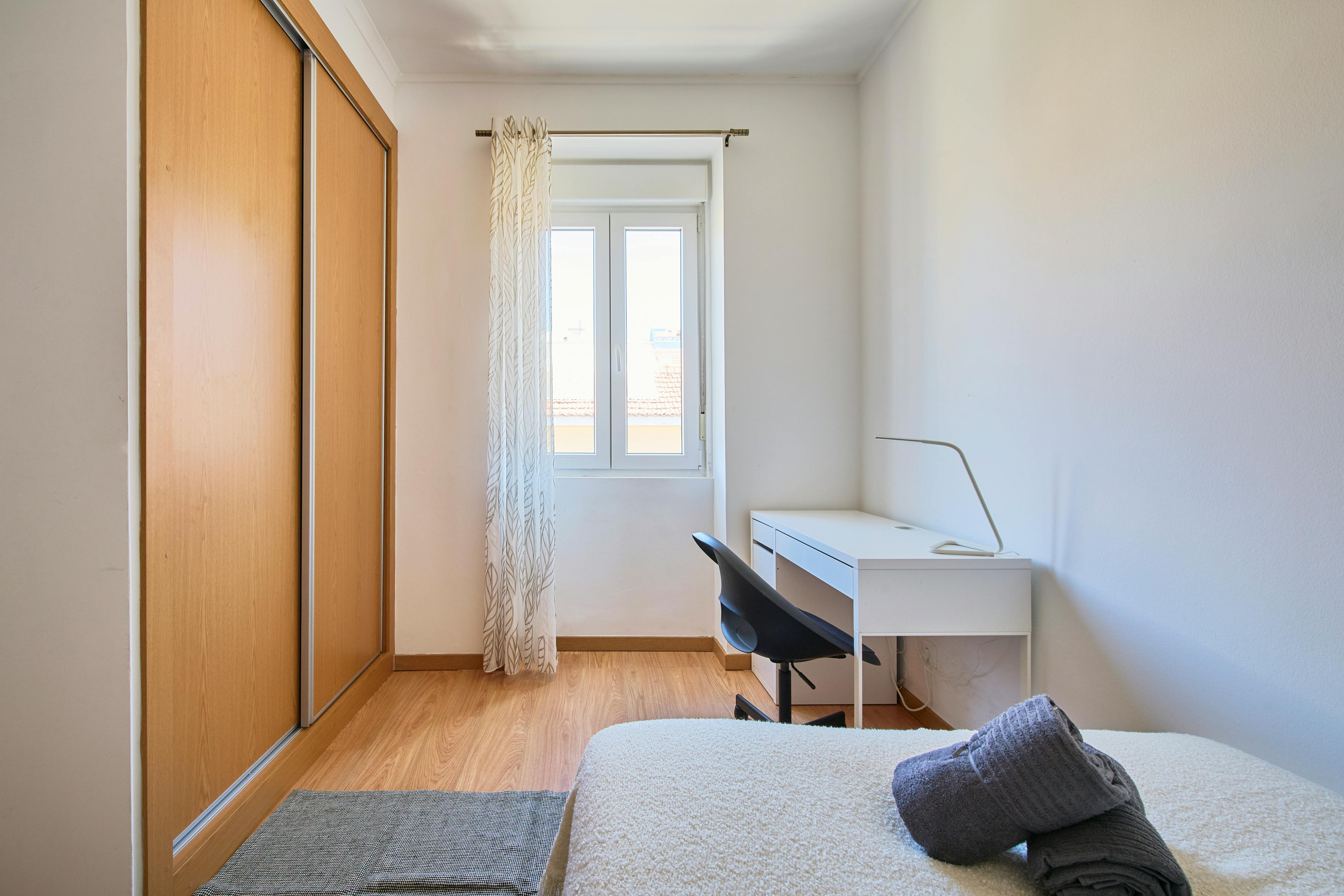 Private room in Rua João de Menezes, Lisbon (1735871) ROOM 3