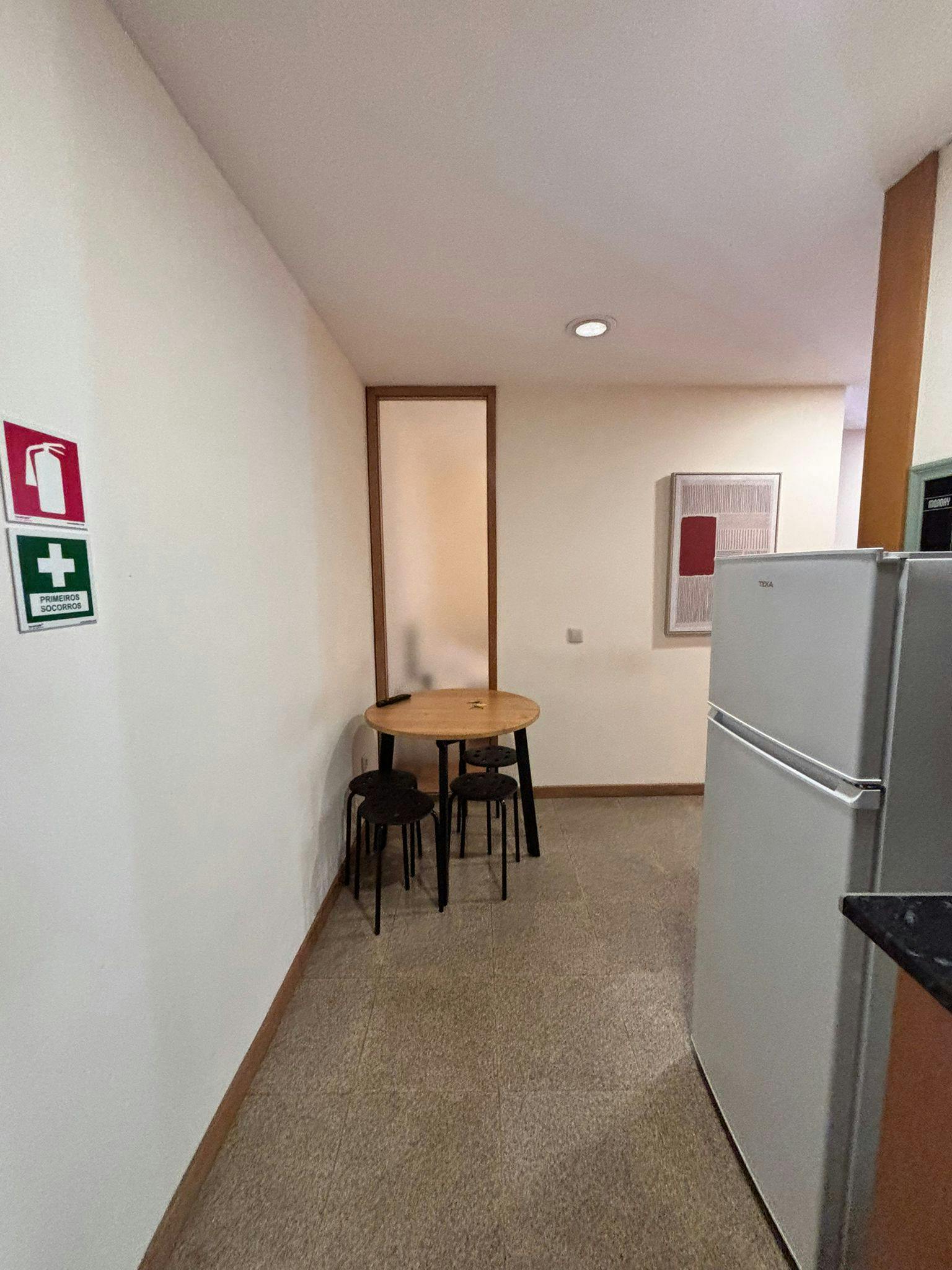 2-Bedroom Apartment in Travessa dos Congregados, Porto (1735961) ROOM 4