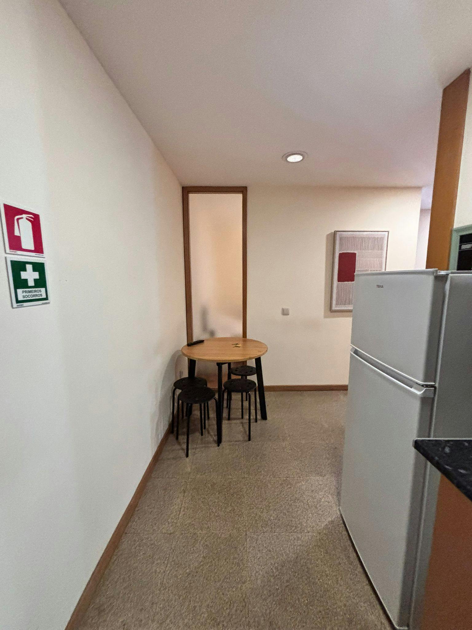 2-Bedroom Apartment in Travessa dos Congregados, Porto (1735961) ROOM 1