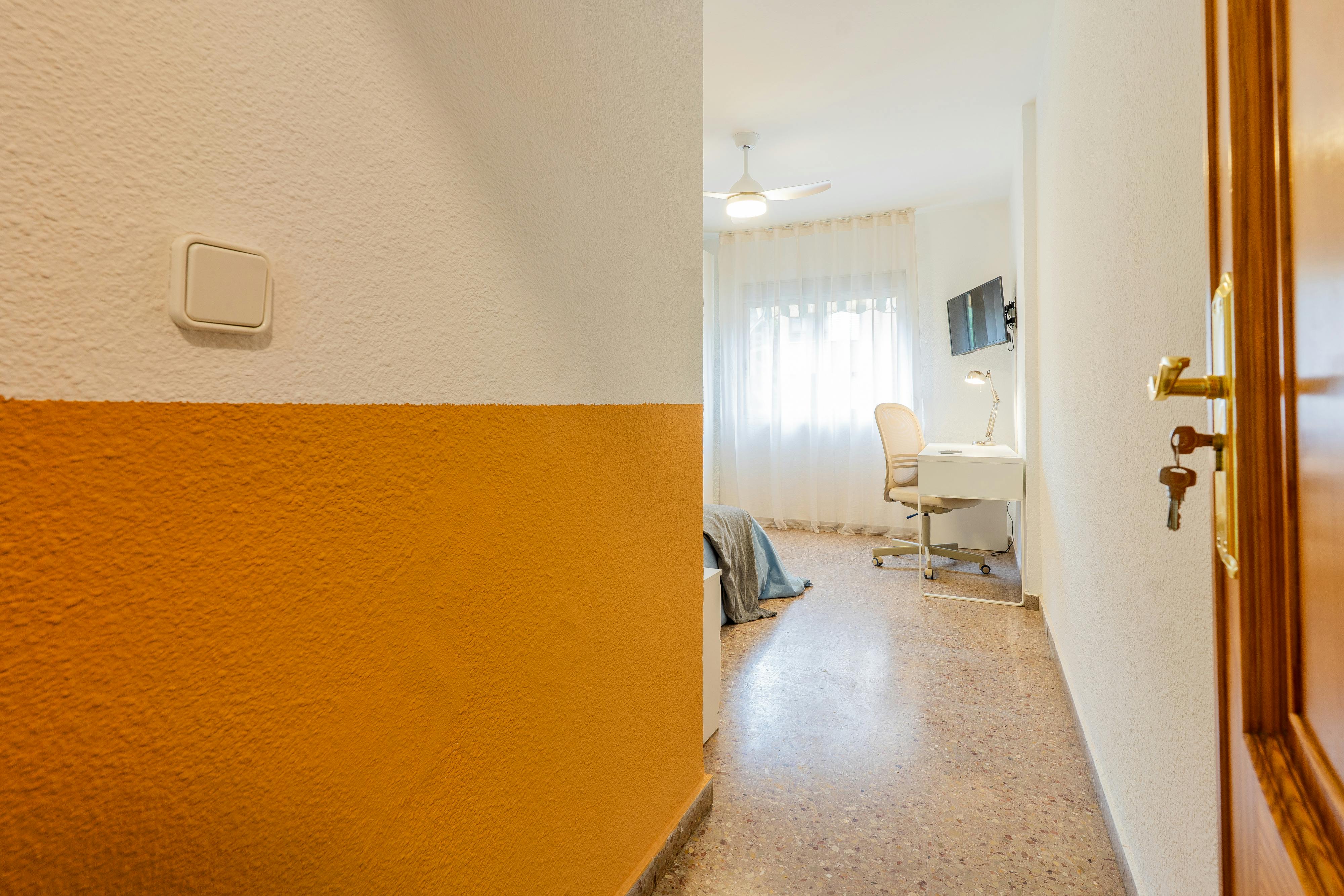 Private room in Carrer del Pintor Manolo Gil, Valencia (1736016) ROOM 3
