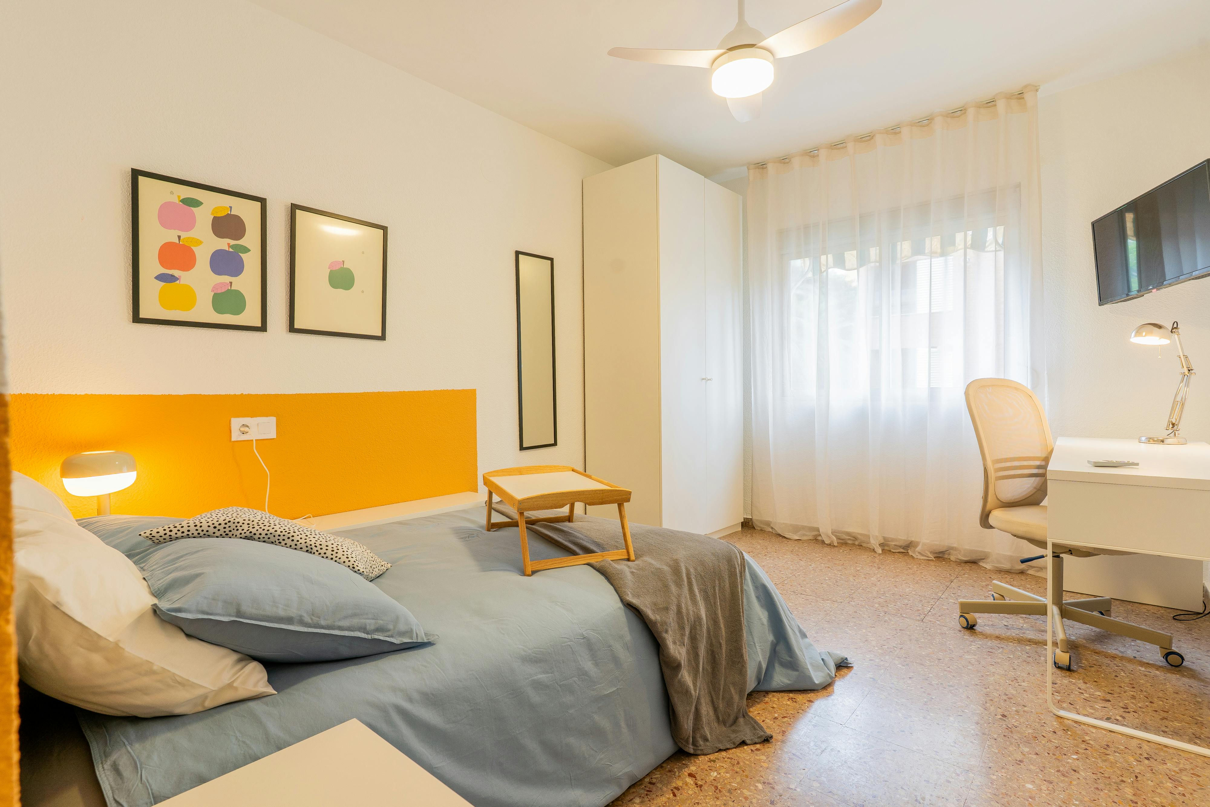 Private room in Carrer del Pintor Manolo Gil, Valencia (1736016) ROOM 2