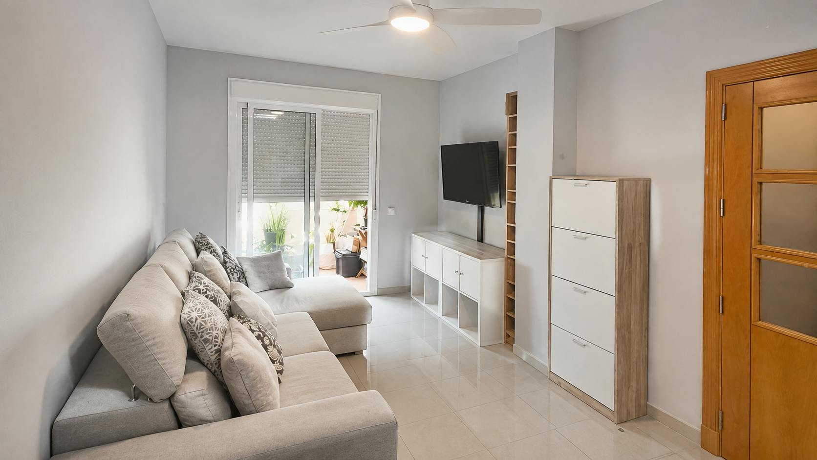 Wohnung zu mieten für 950 € pro Monat in Roquetas de Mar, Calle Belfast