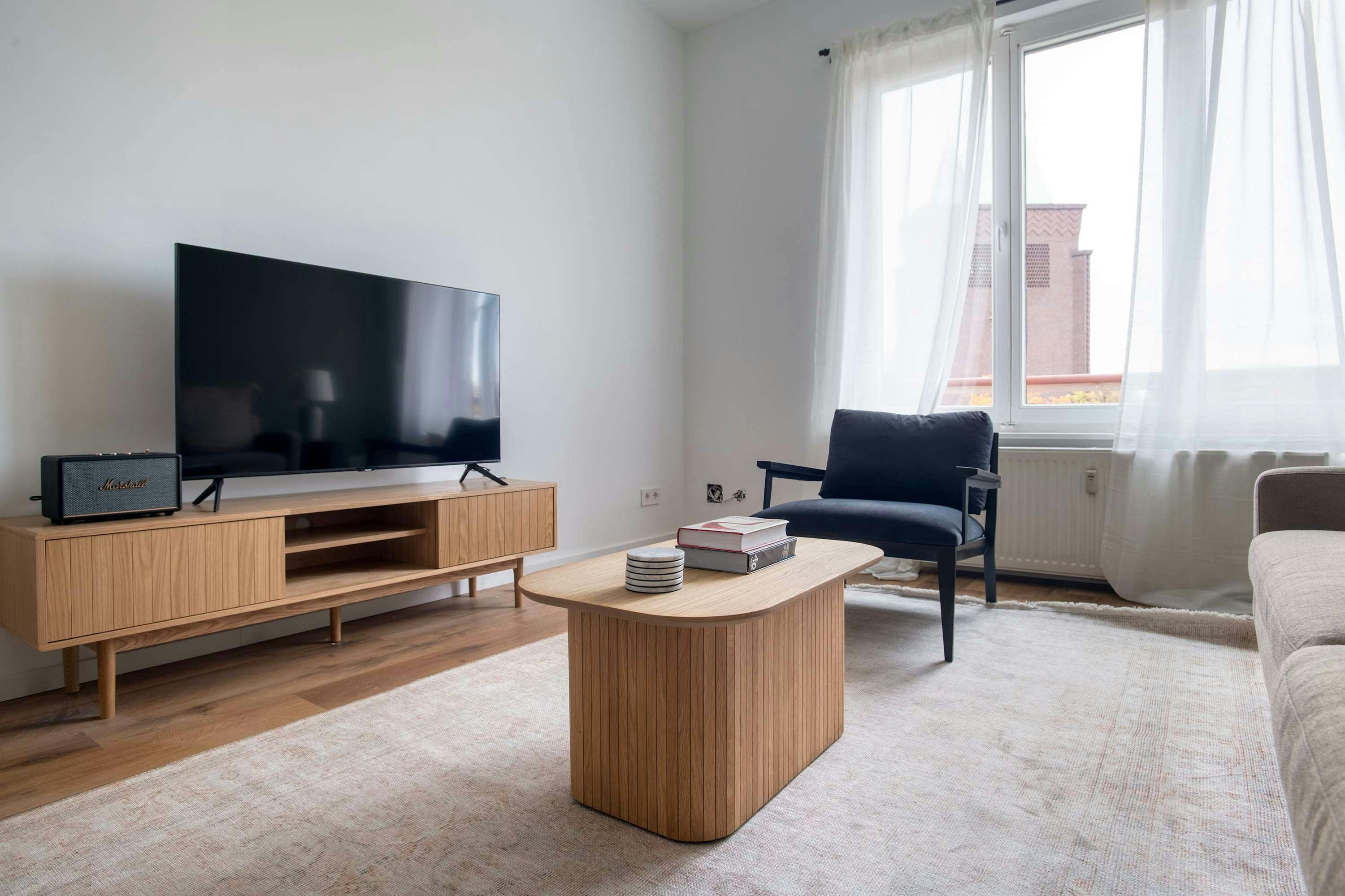 2-Bedroom Apartment in Hohenzollerndamm, Berlin (1736133) ROOM 1