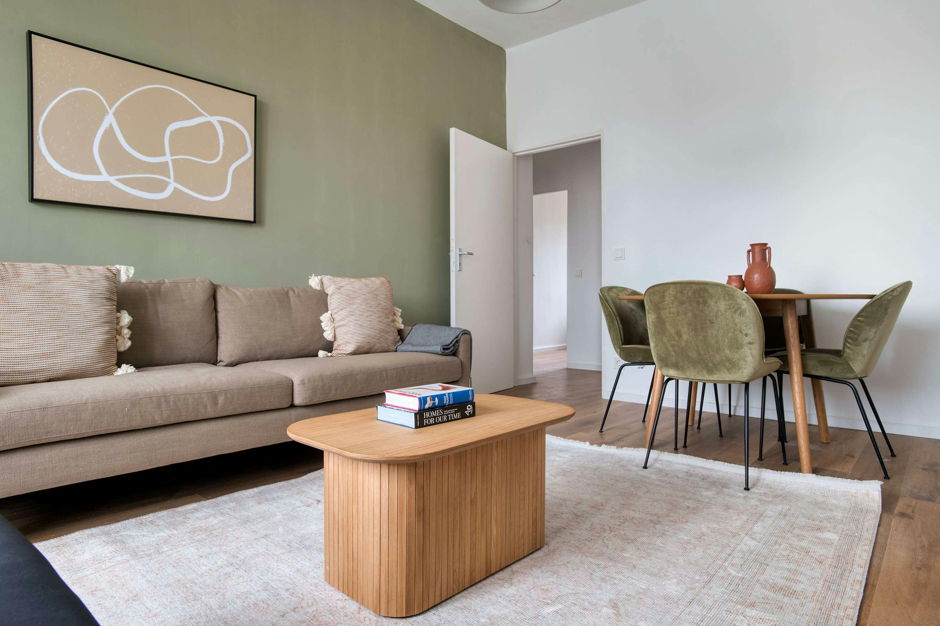 2-Bedroom Apartment in Hohenzollerndamm, Berlin (1736133) ROOM 2